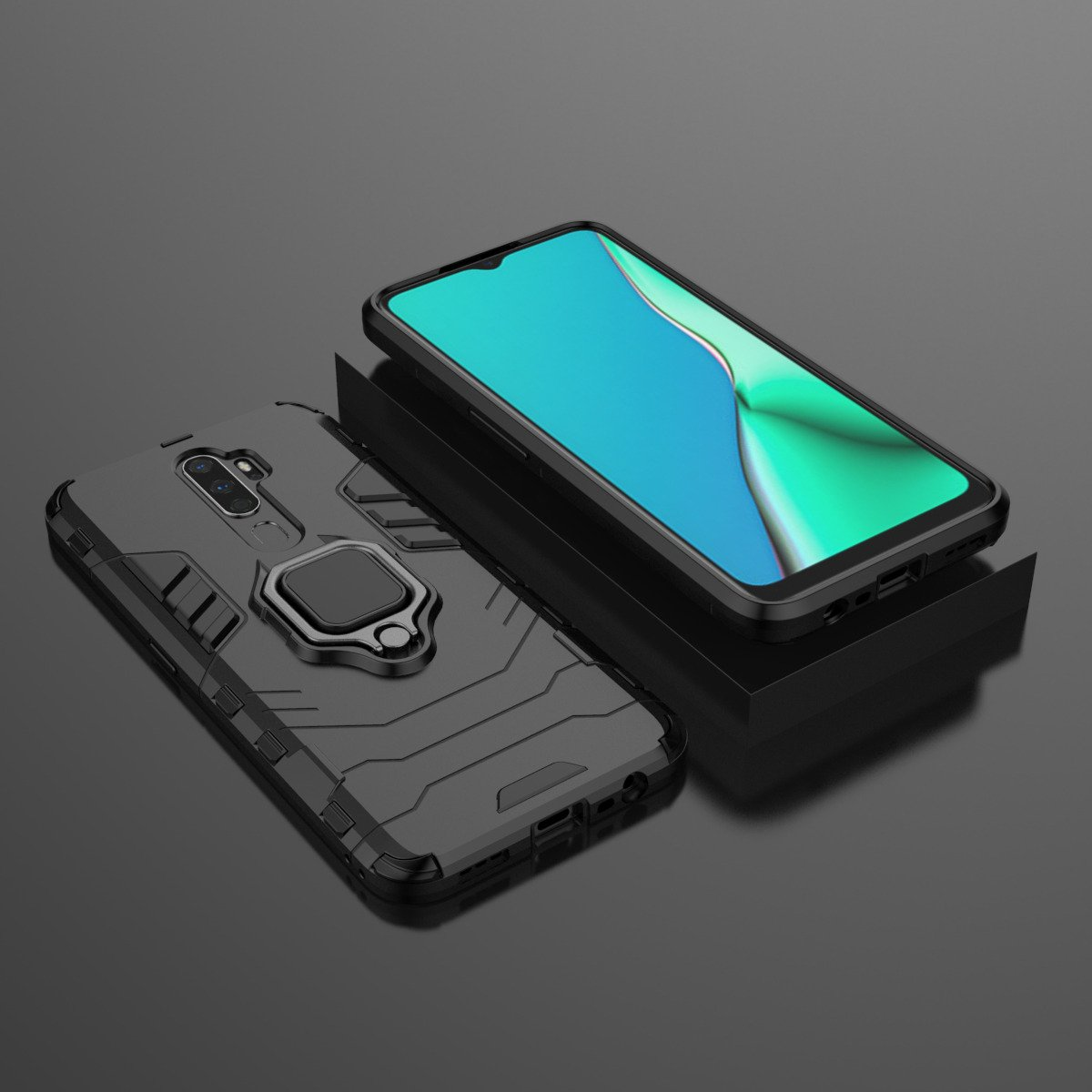 Funda negra para teléfono con soporte de anillo, con teléfono dentro. Fondo negro.