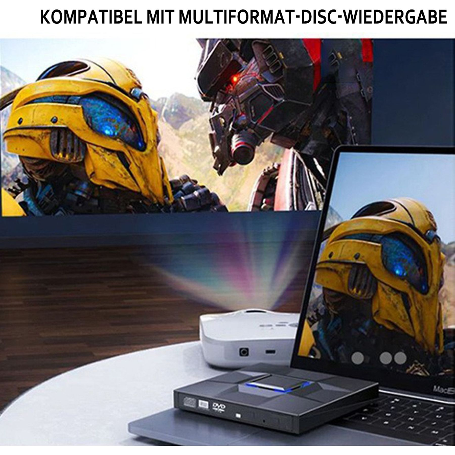 Laptop mit DVD-Player und Projektor, die Roboterfiguren zeigen.