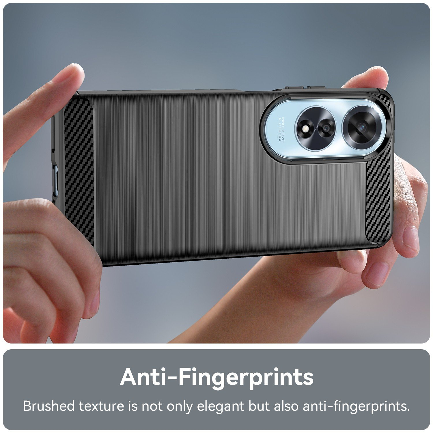Un teléfono sostenido por manos. Está en una funda negra con textura cepillada. Texto: Anti-Huellas.