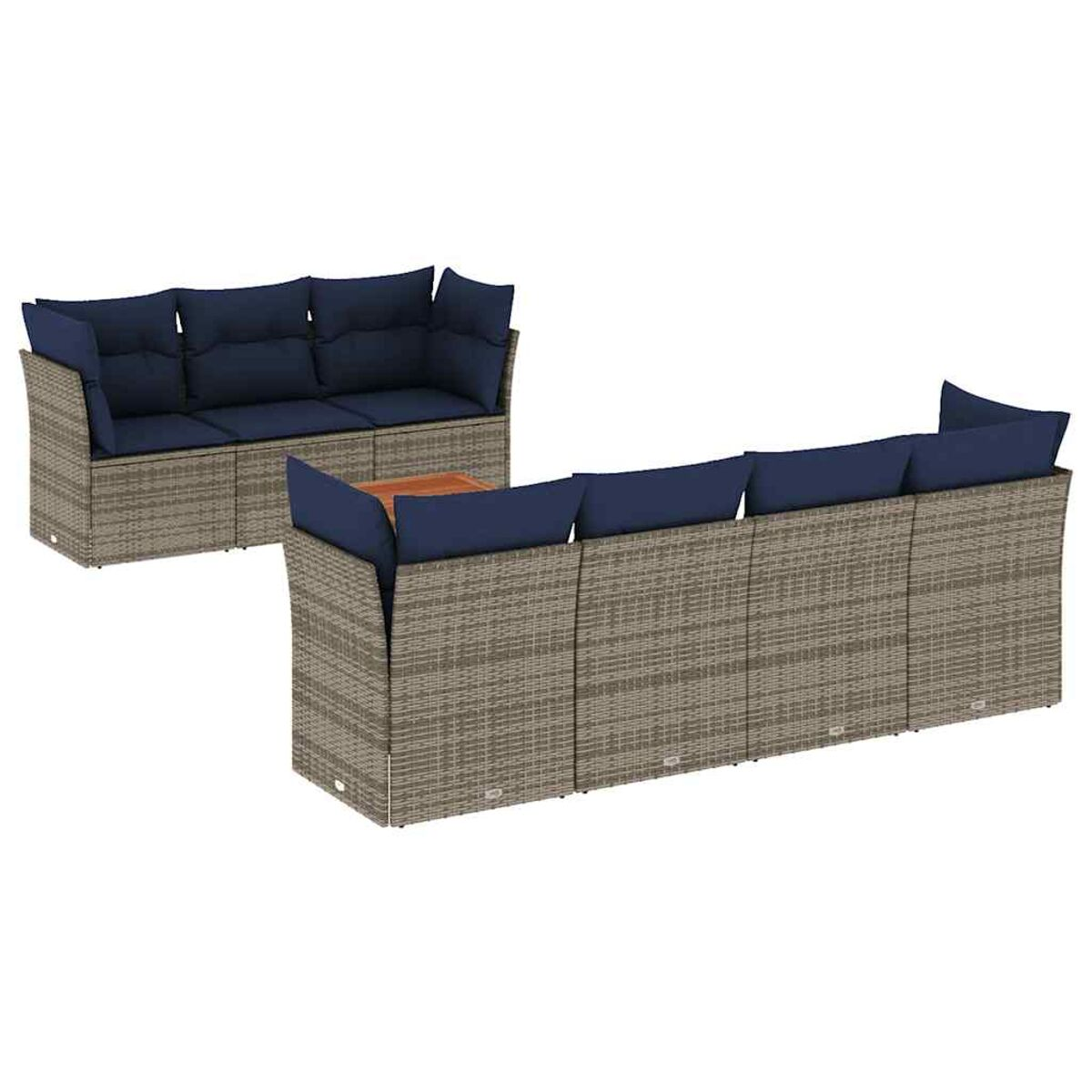 Set di divani modulari da esterno in rattan grigio con cuscini blu. La composizione include un tavolino.