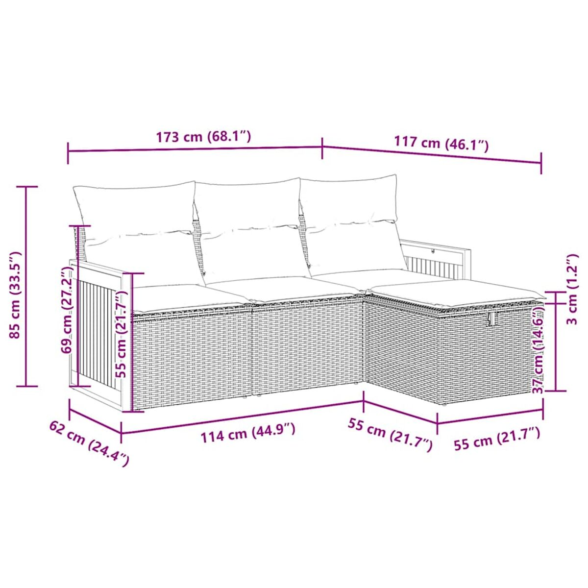 Geflochtenes Sofa und Ottomanen-Set mit Abmessungen, weißen Kissen, braunem Korbgeflecht und Messetiketten.