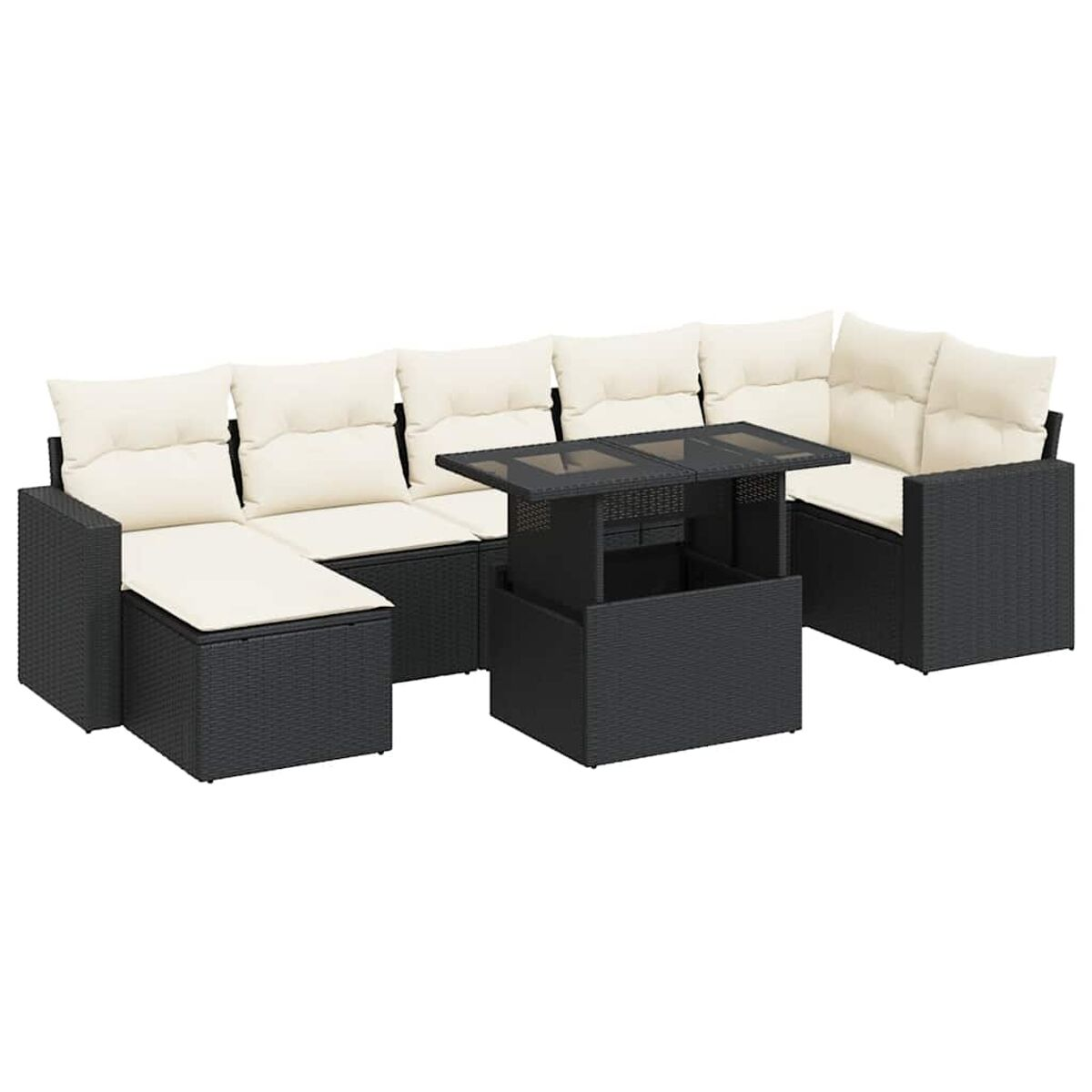Set di divani da esterno in vimini nero. Cuscini beige e un tavolo centrale con piano in vetro.