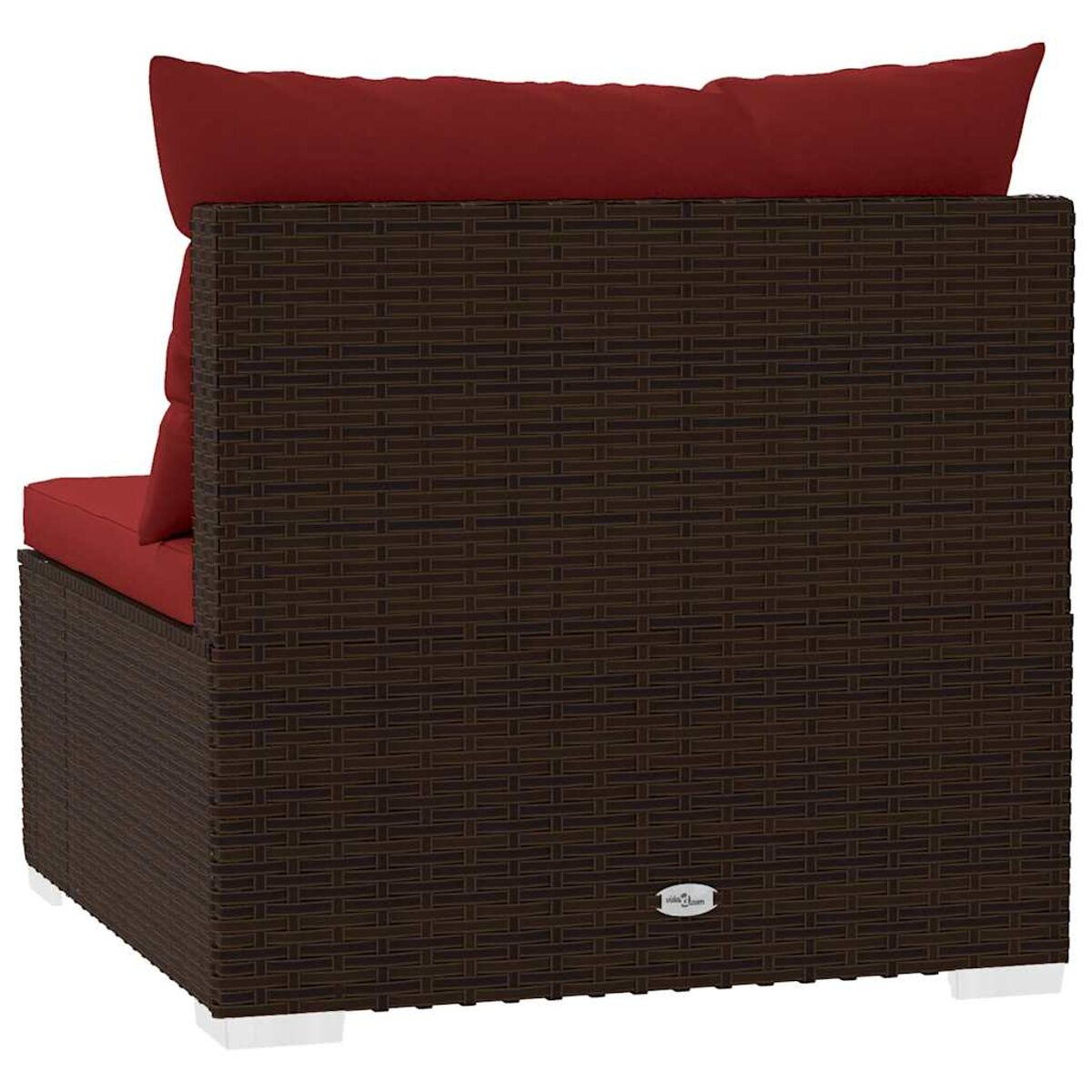Brauner Outdoor-Stuhl aus Korbgeflecht, Rückansicht. Rotes Kissen auf Sitz und Rückenlehne.