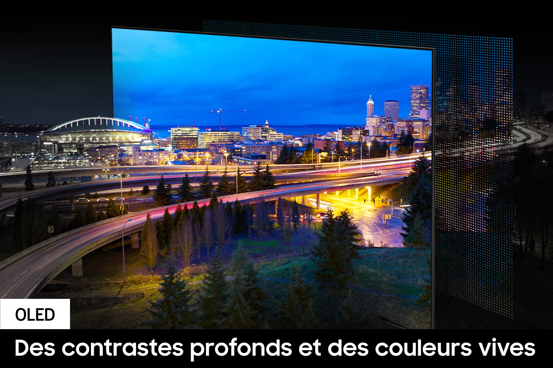 Etykieta energetyczna telewizora. Pokazuje zużycie energii.