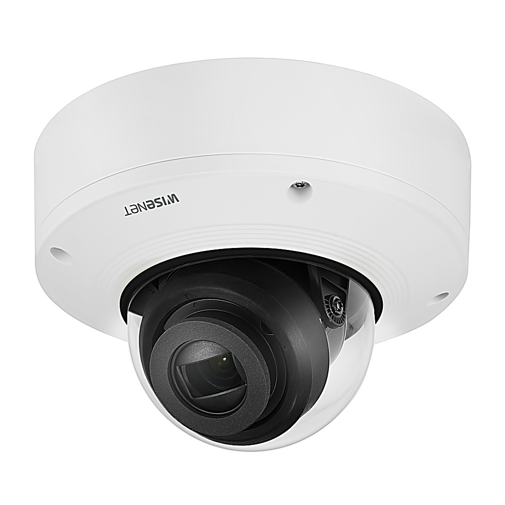 Telecamera di sicurezza a cupola bianca con obiettivo nero. Isolato su sfondo bianco.