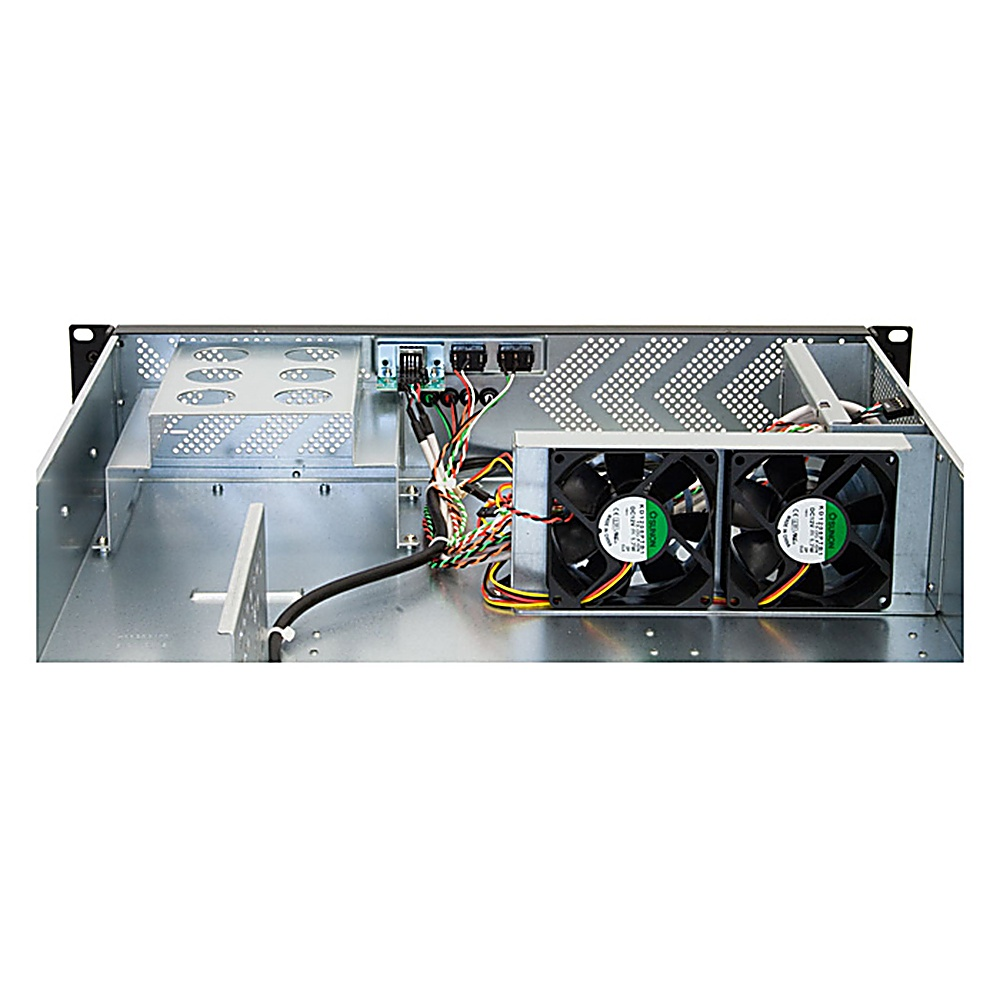 Interno di un case di computer con ventole e cablaggio.