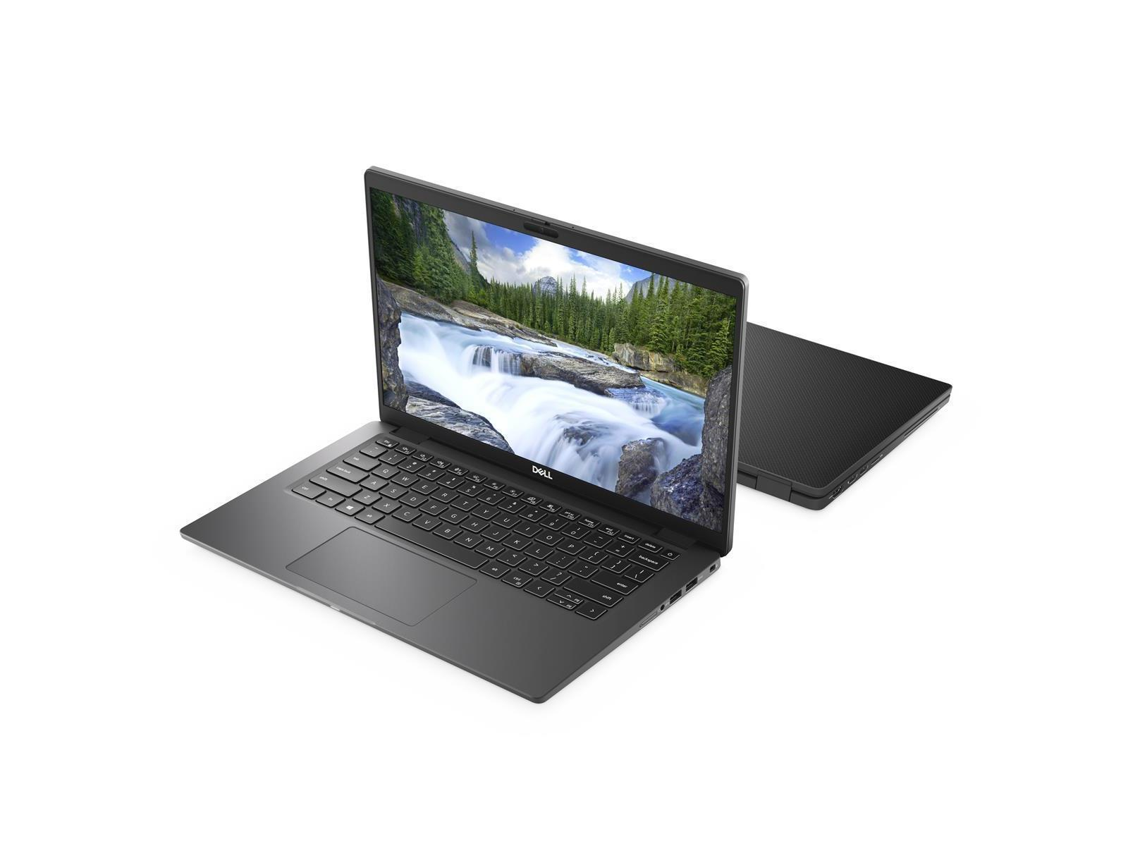 Laptop mit Landschaft auf dem Bildschirm. Ein weiterer Laptop rechts.