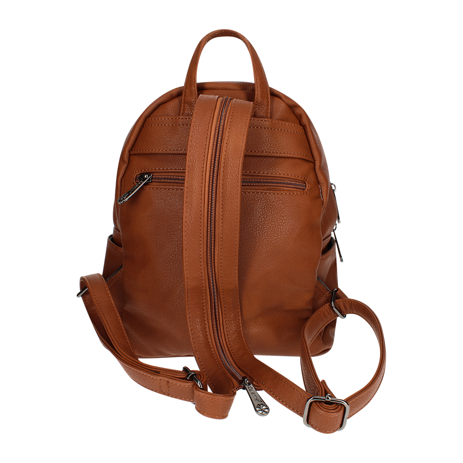 Brauner Lederrucksack mit zwei Schultergurten, einem Tragegriff und einem Reißverschluss hinten. Weißer Hintergrund.