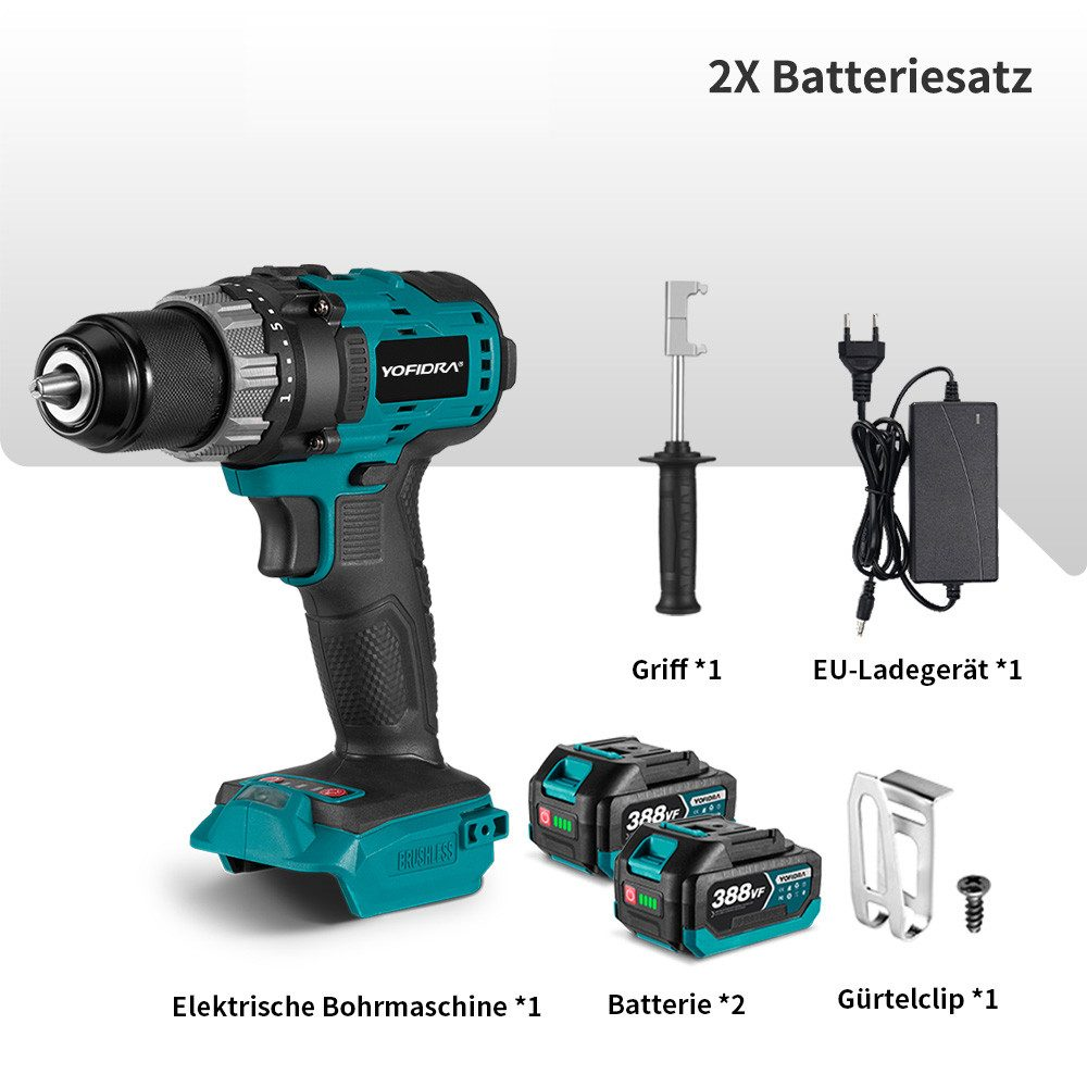 Eine türkis-schwarze Akkubohrmaschine und Zubehör, einschließlich Akkus, Ladegerät und Griff.