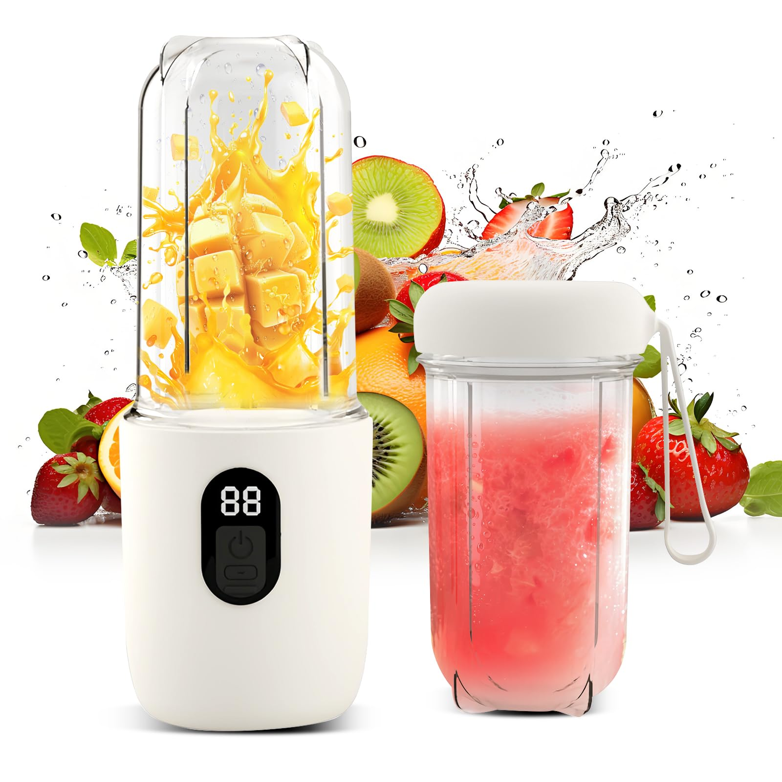 Mixer mit Früchten und Saft. Ein voller Mixer und ein leerer. Text: 88, mit einem Knopf.
