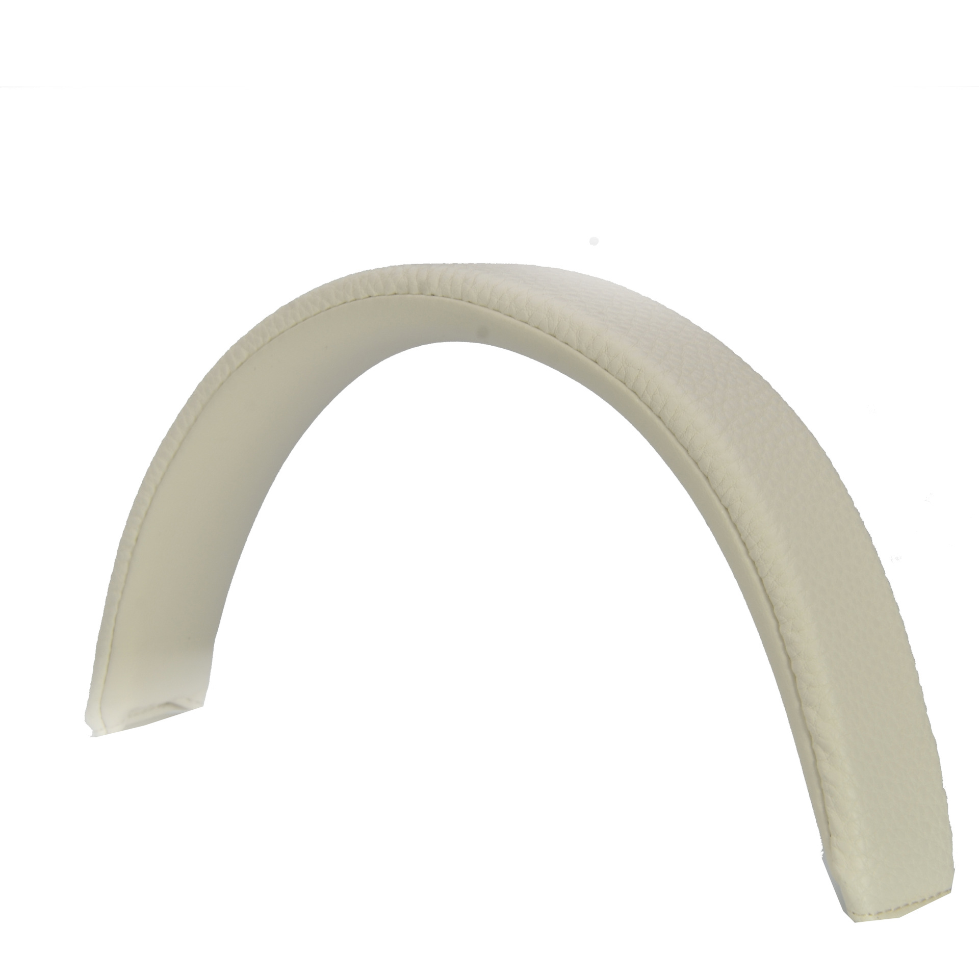 Una fascia curva color crema. È un ricambio per le cuffie.