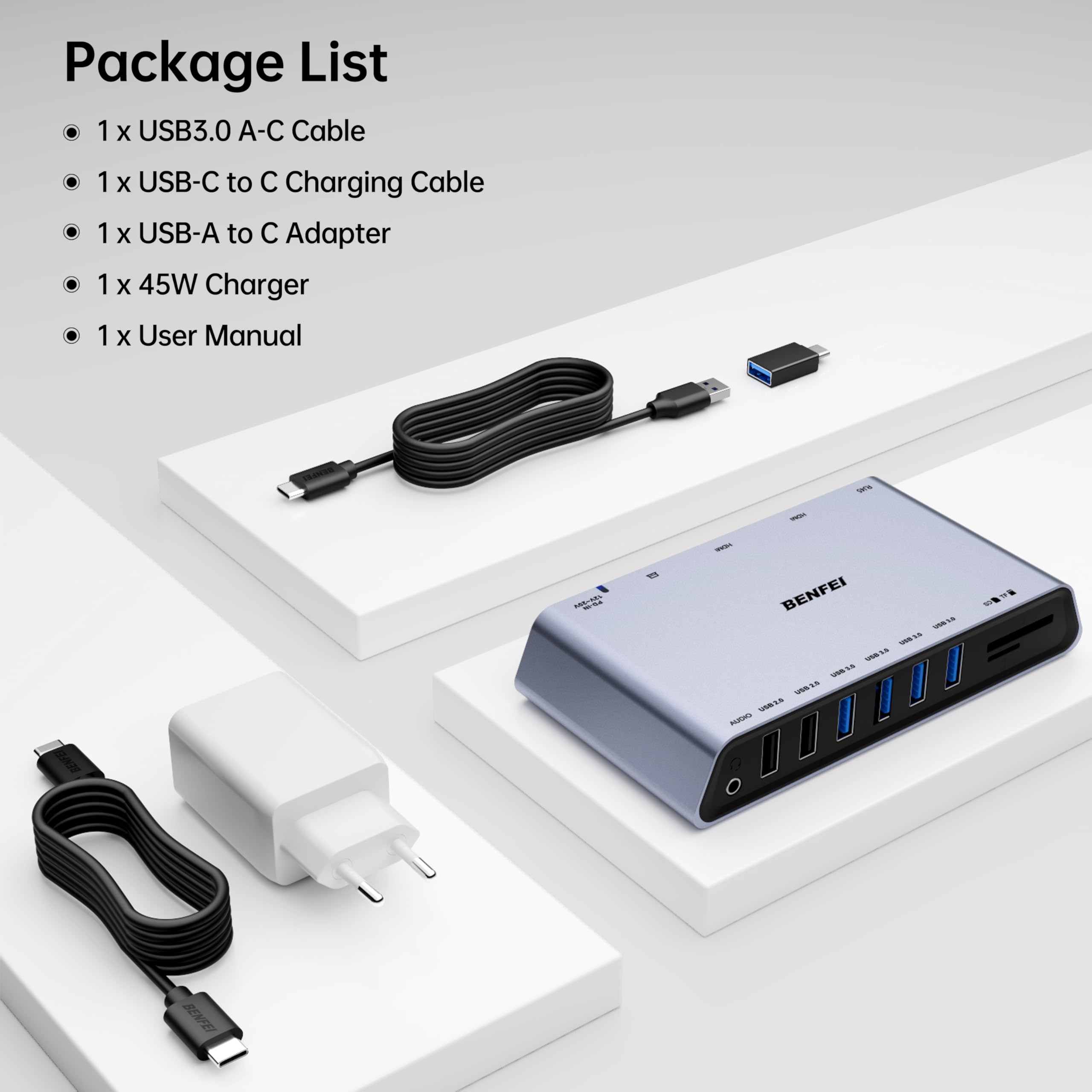 Paketliste mit USB-Hub, Kabeln und Ladegerät auf weißer Oberfläche.