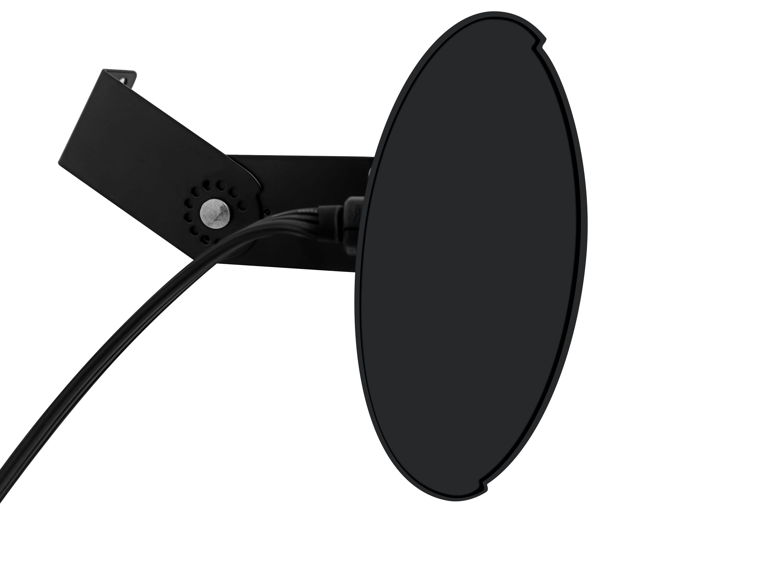 Eine schwarze Lampe, an einer Halterung montiert, isoliert auf weißem Hintergrund.