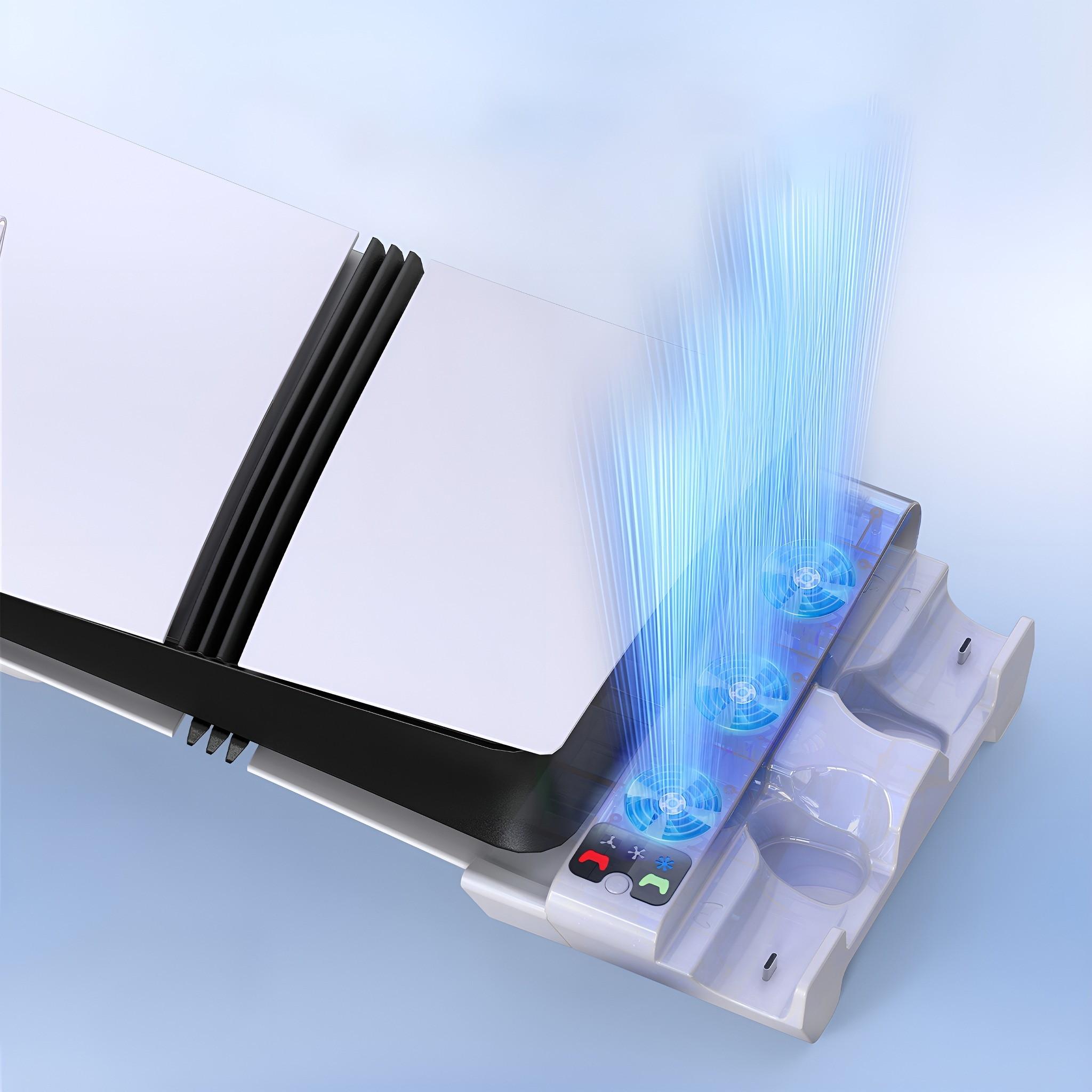 Weiße PS5 mit Lüfteraufsatz. Blaue Lichtstrahlen kommen aus den Lüftern.