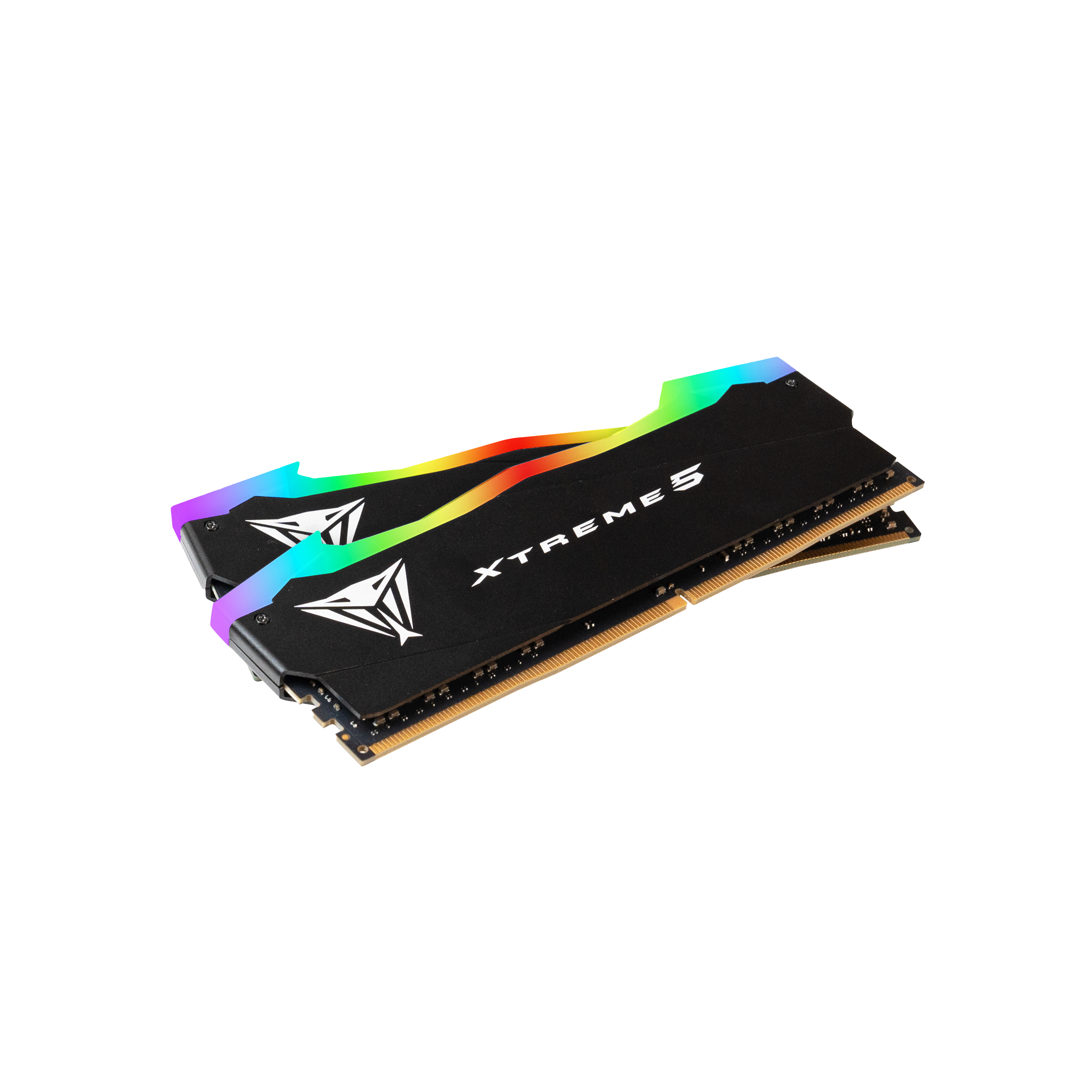 Arbeitsspeichermodule. Schwarze Farbe mit RGB-Beleuchtung. Weißer Hintergrund.