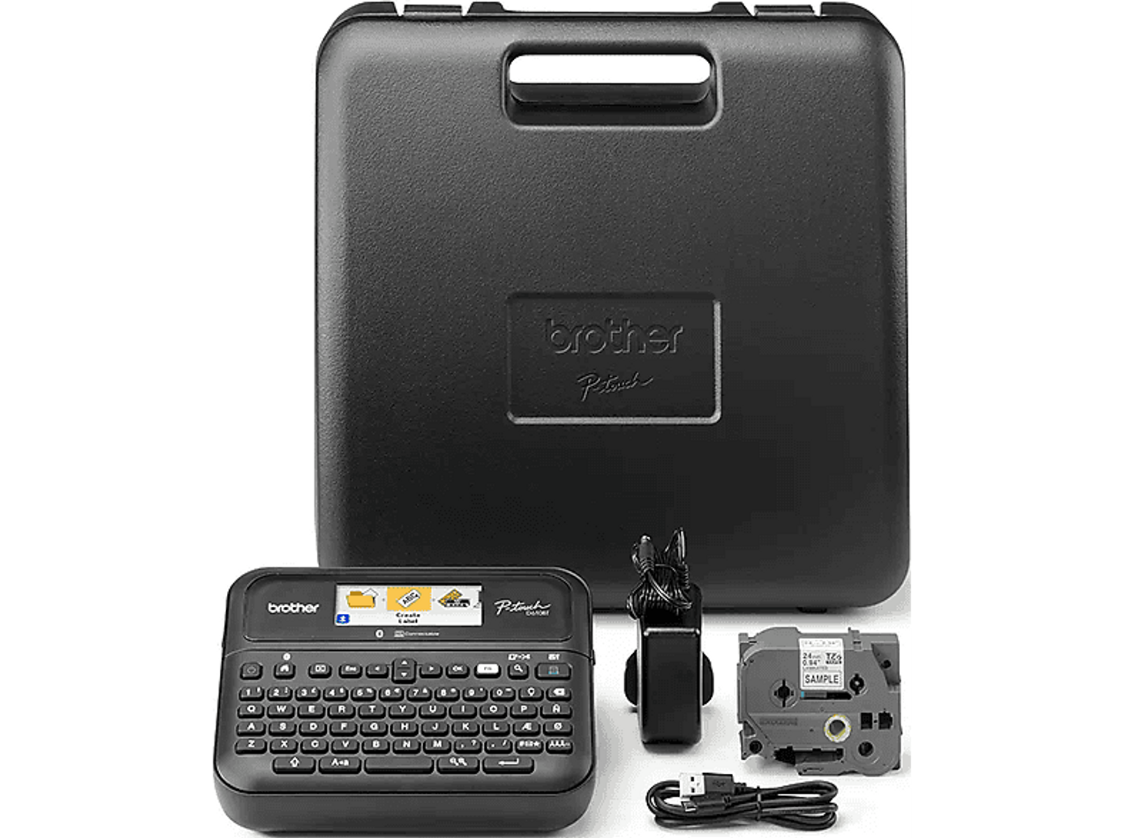 Czarna etykieciarka, etui i akcesoria na białym tle.