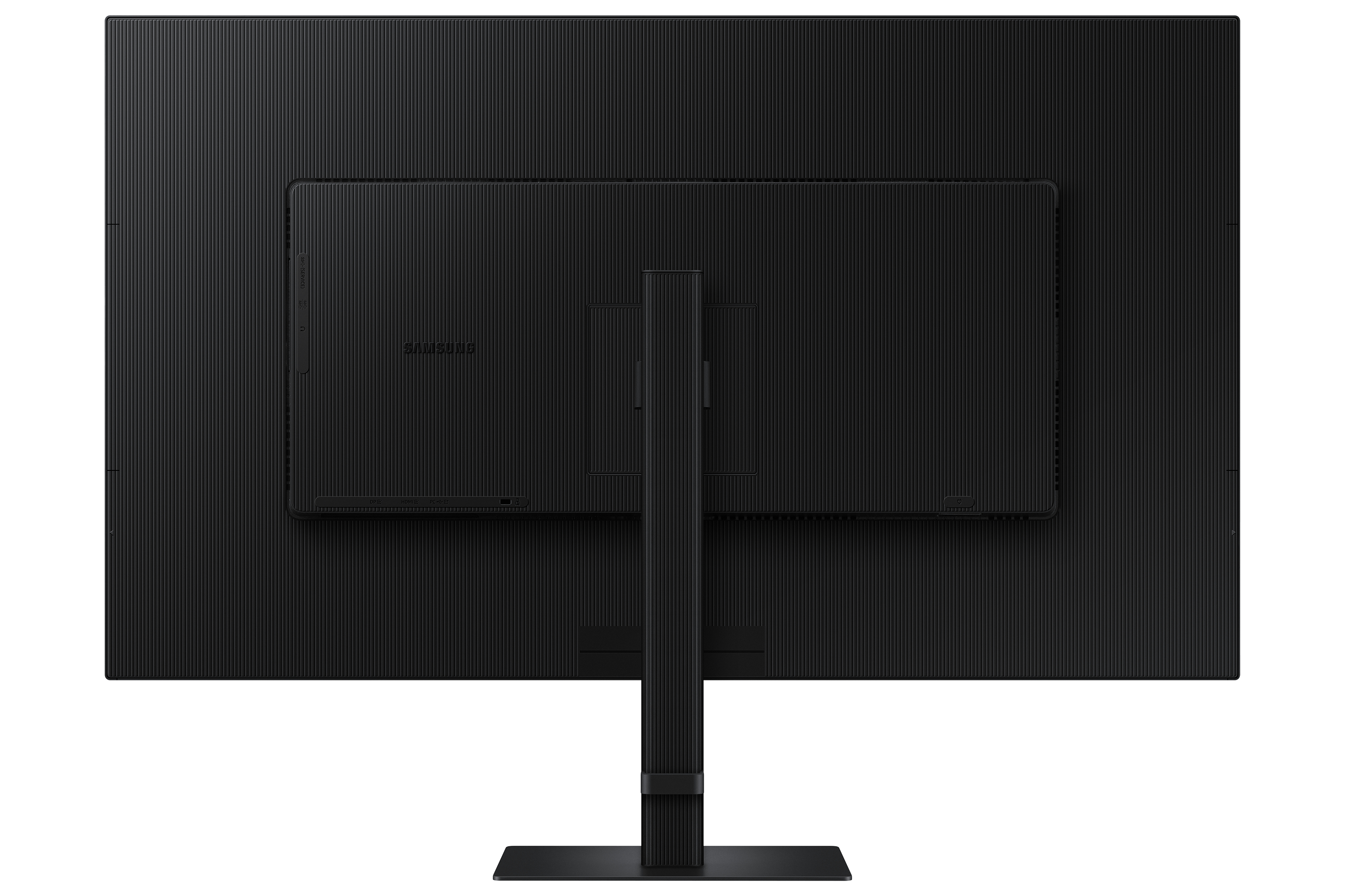 Tył czarnego monitora Samsung. Monitor stoi na czarnym stojaku. Białe tło.