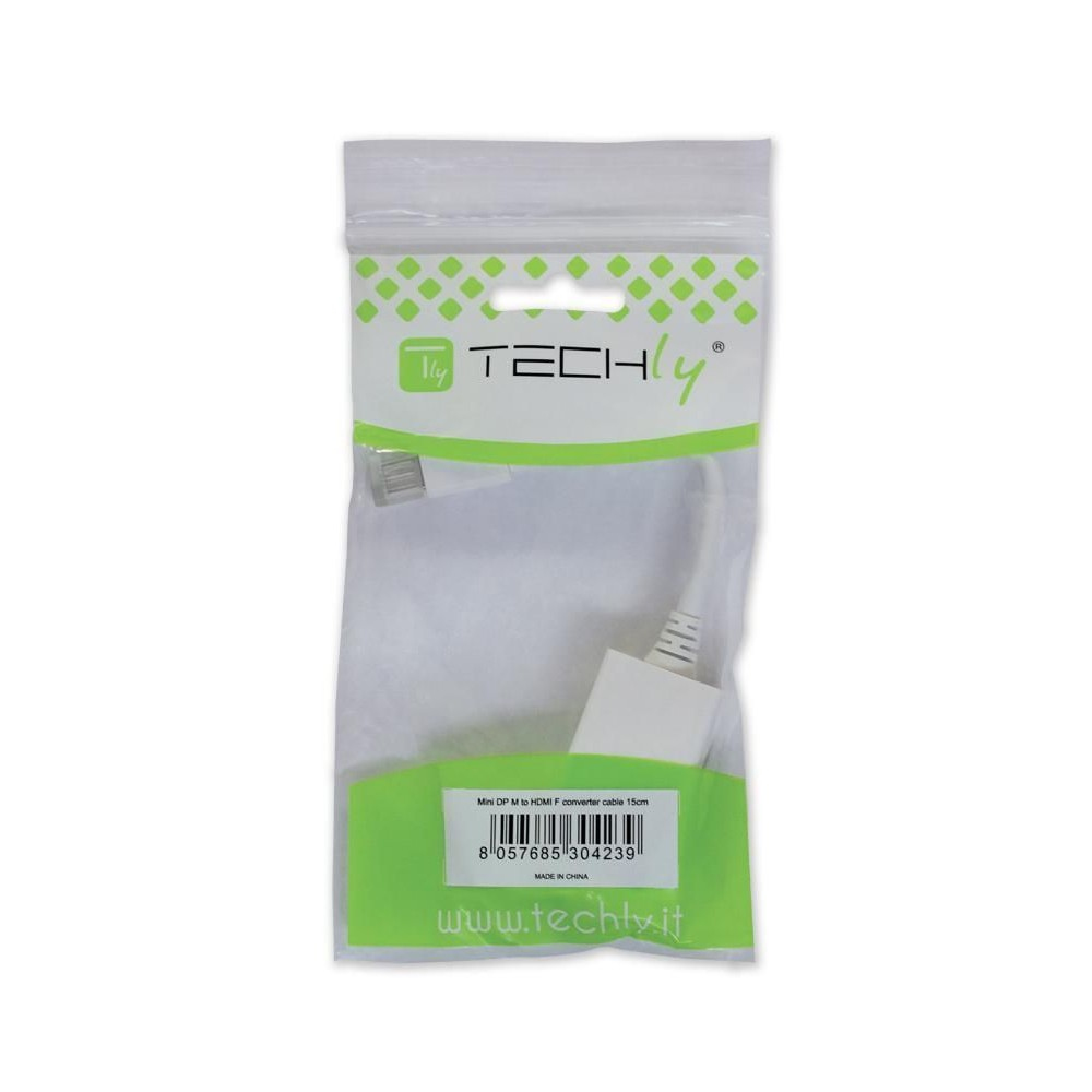 Paquete de plástico blanco con detalles verdes. Contiene un cable adaptador blanco con el logo 'TECHly'.