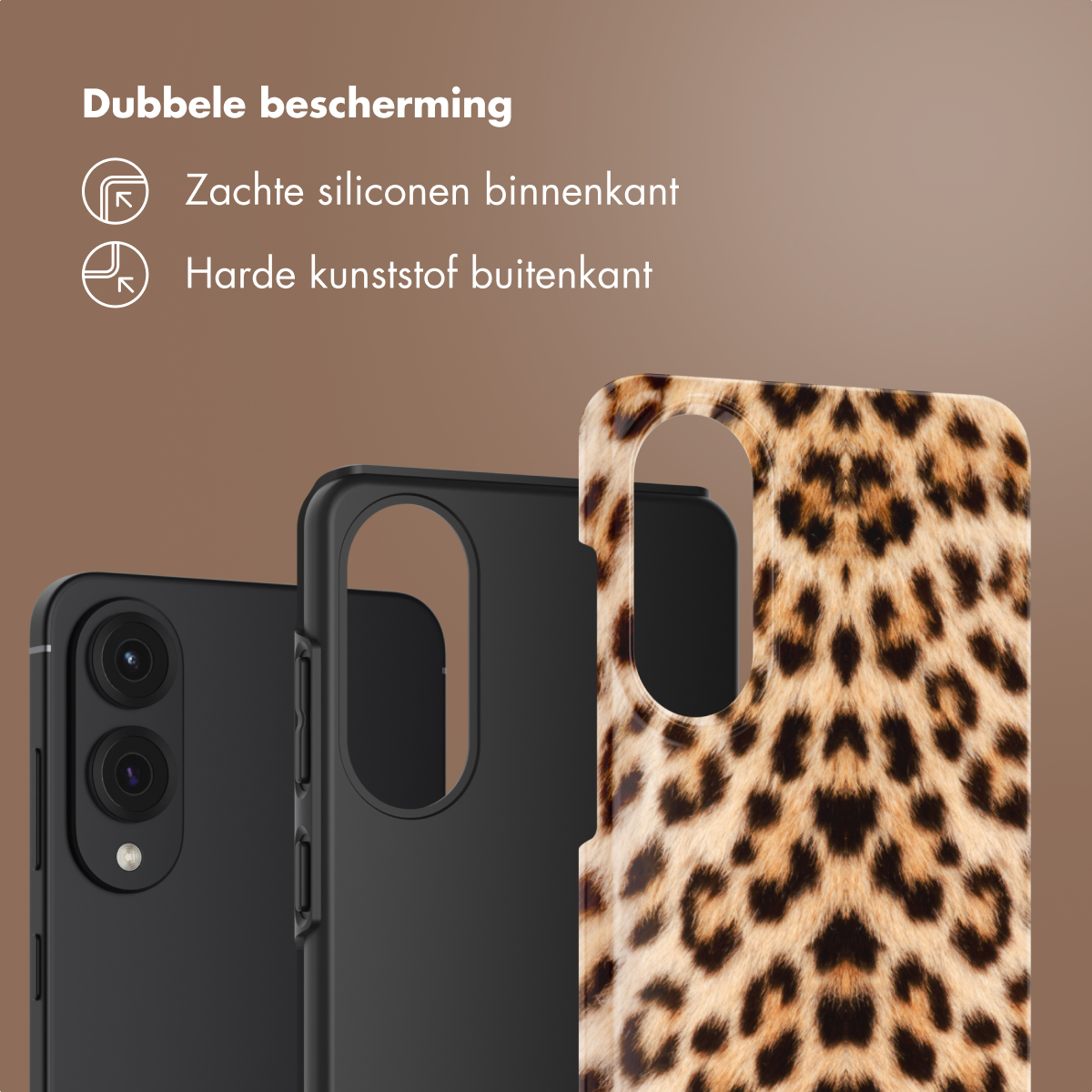 Un étui de téléphone de couleur gris foncé, sur un fond vert clair. Le téléphone a une caméra.