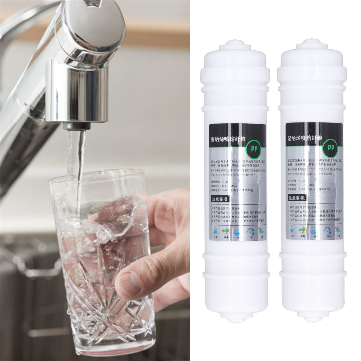 Wasser in ein Glas gegossen, zwei Wasserfilter und ein Wasserhahn.