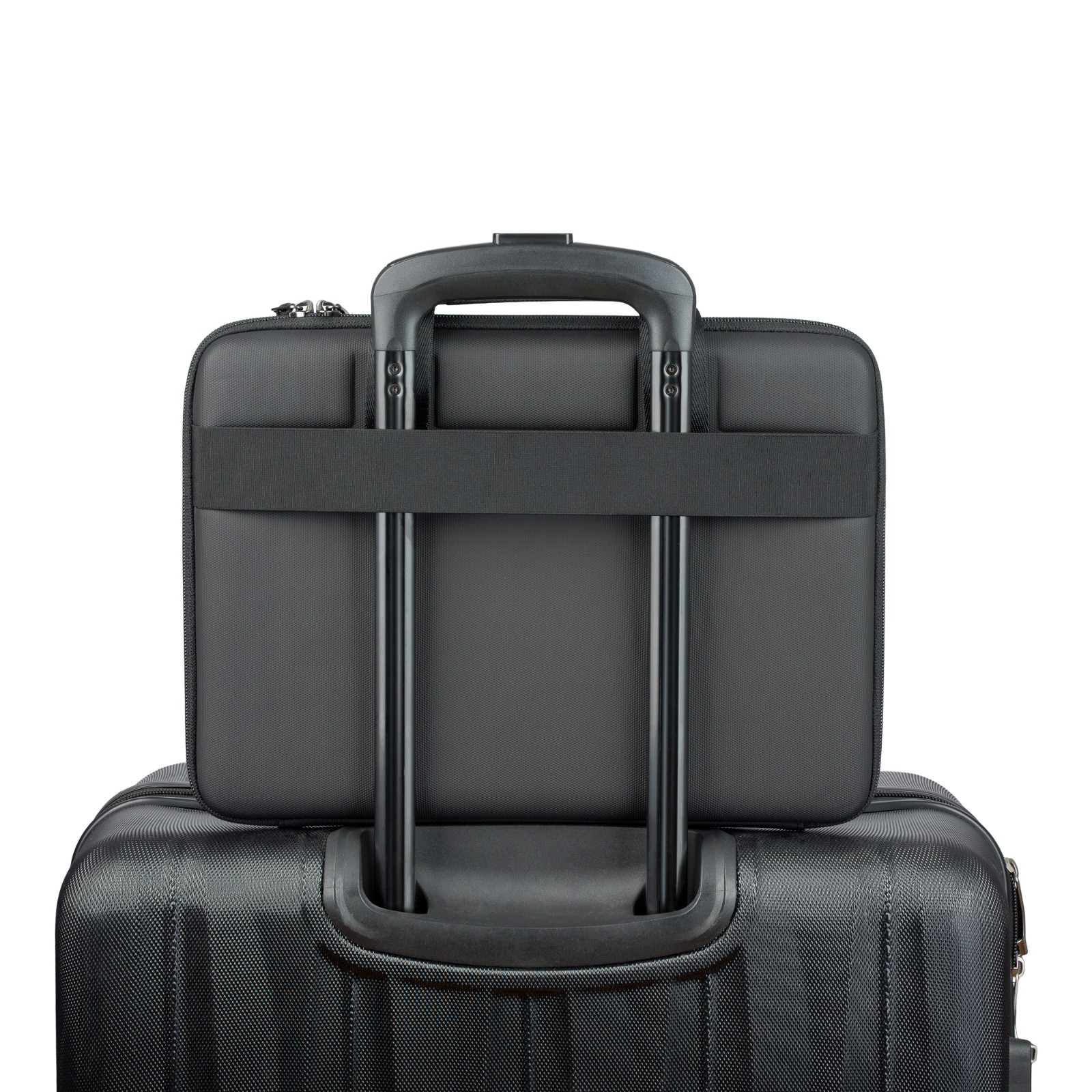 Czarna torba na laptopa jest przymocowana do czarnej walizki. Torba jest na górze z widocznym uchwytem walizki.