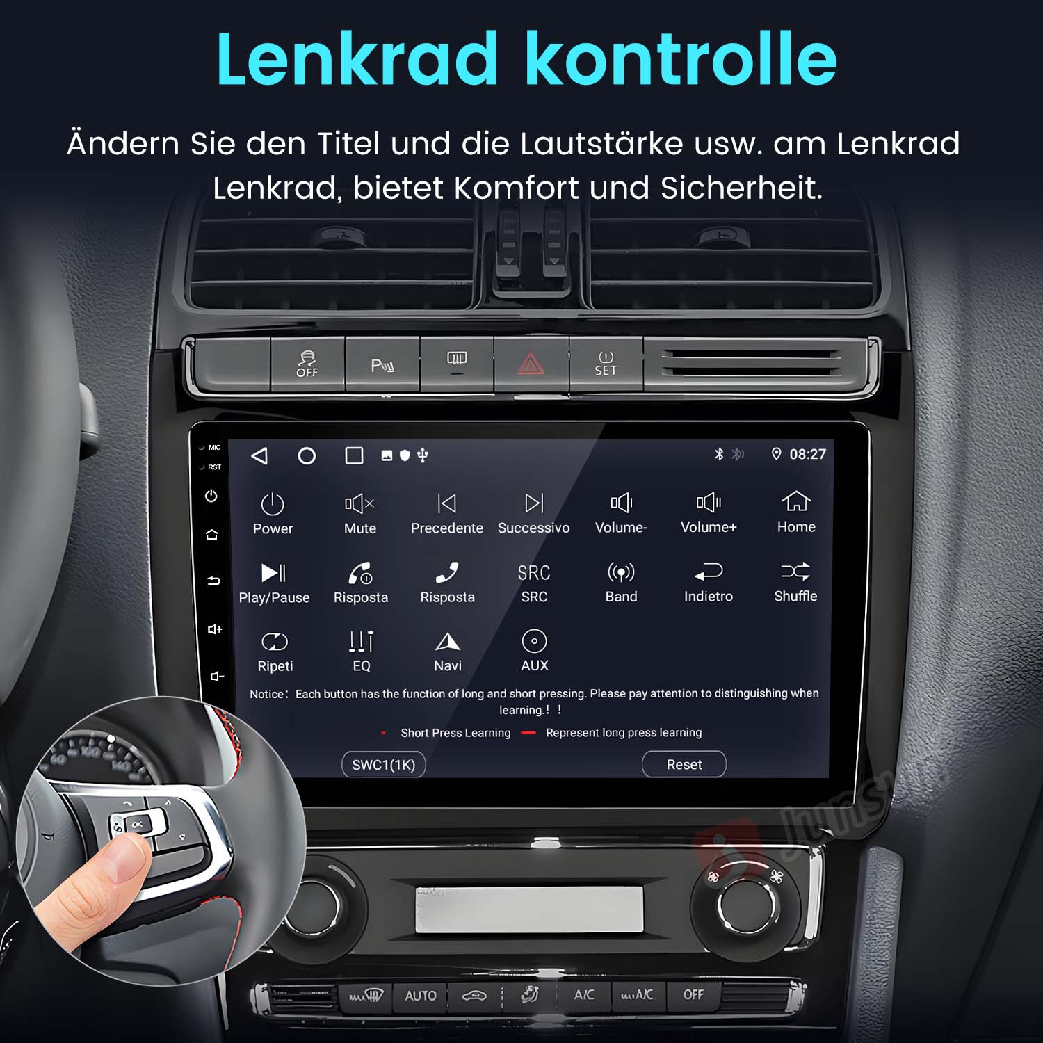 Autoradio mit Bildschirm und verschiedenen Tasten. Eine Hand zeigt auf die Lenkradbedienelemente.
