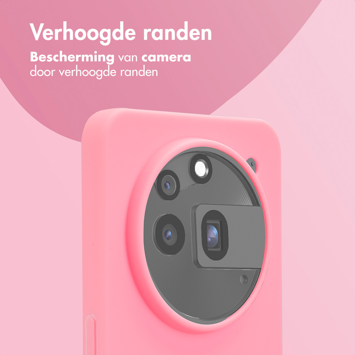 Roze telefoonhoesje met verhoogde randen. Beschermt de camera. Achtergrond is een roze verloop.