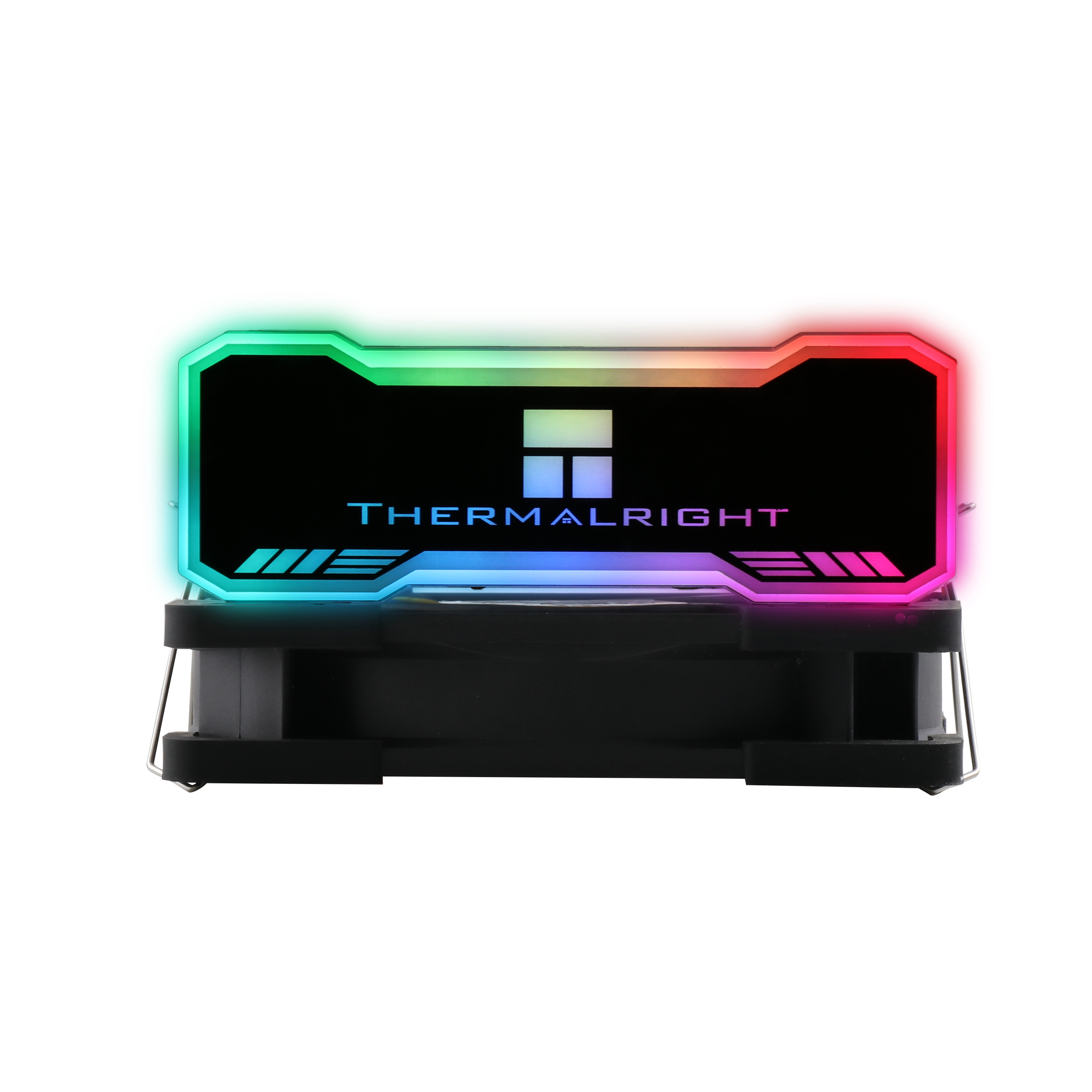 Dissipatore CPU per computer con telaio nero e luci a LED arcobaleno. Lo sfondo è bianco.