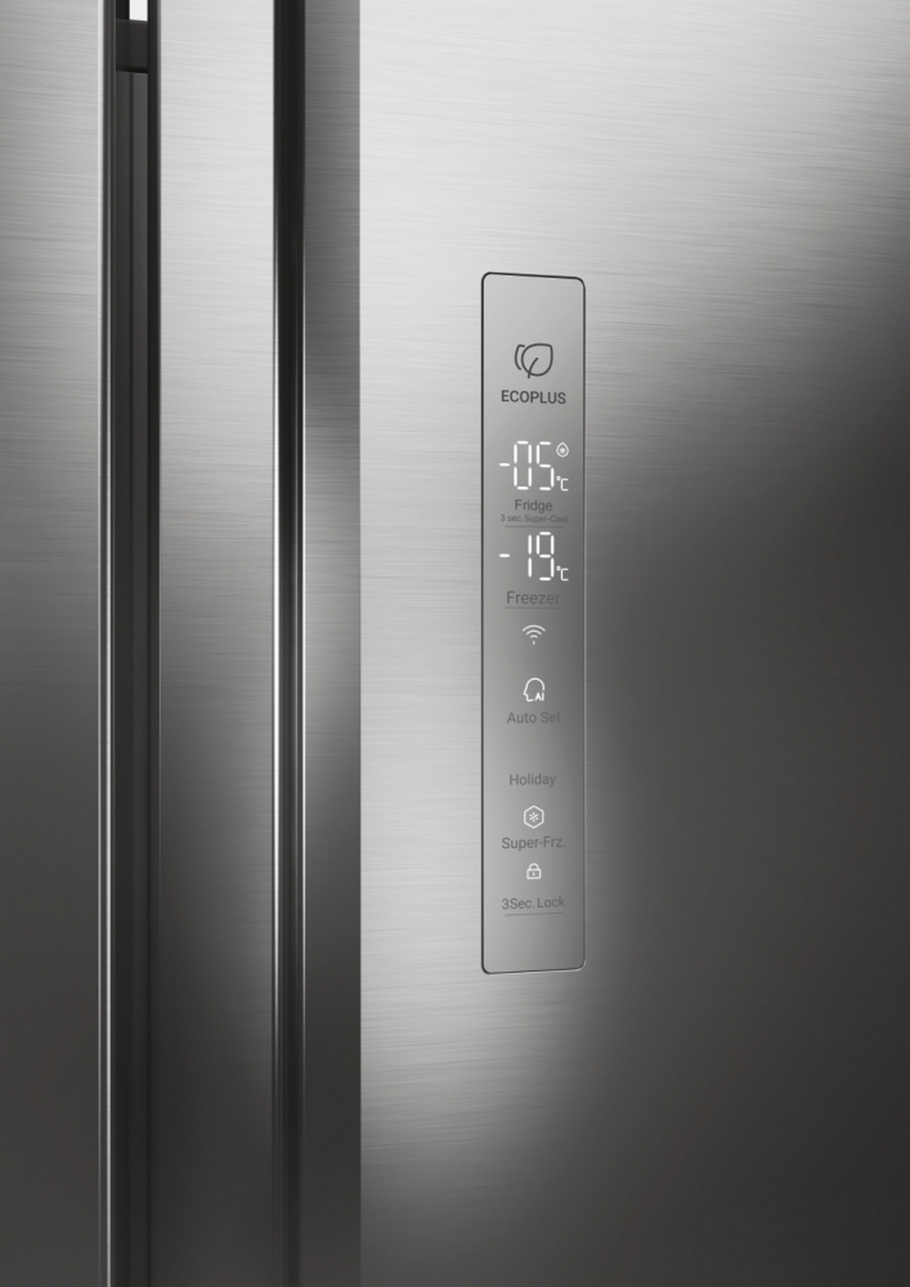 Puerta de refrigerador de acero inoxidable con panel de control mostrando ajustes de temperatura.
