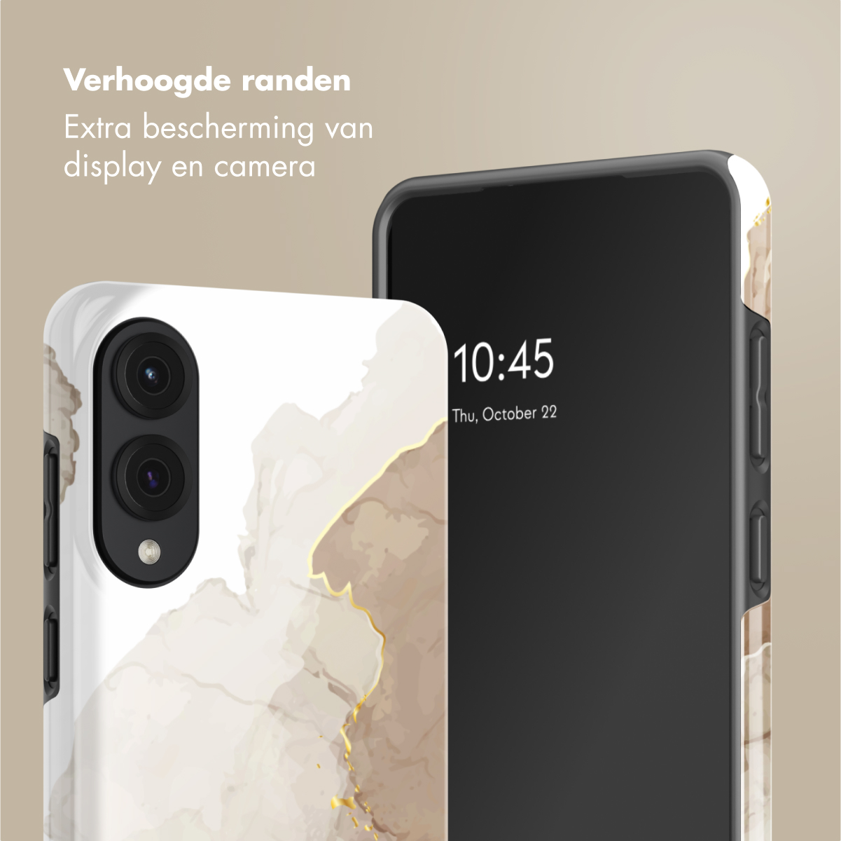 Una custodia per telefono mostra un telefono con l'ora visualizzata e un design marmorizzato.