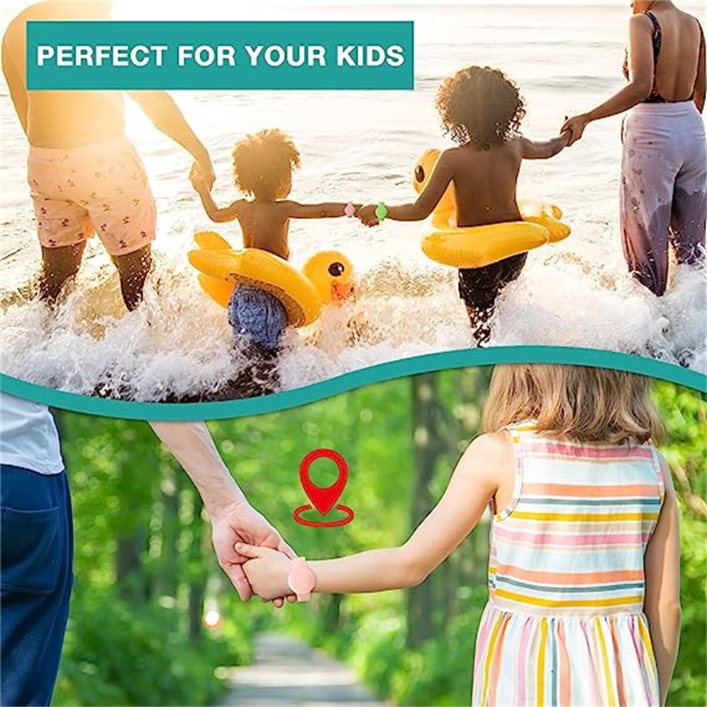 Kinder halten Hände, spielen im Wasser. Es gibt ein pinkes Armband am Arm eines Kindes.