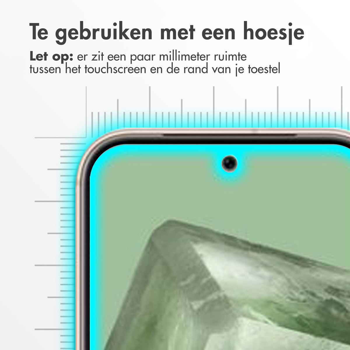 Primo piano di uno schermo del telefono con protezione, che mostra un righello.