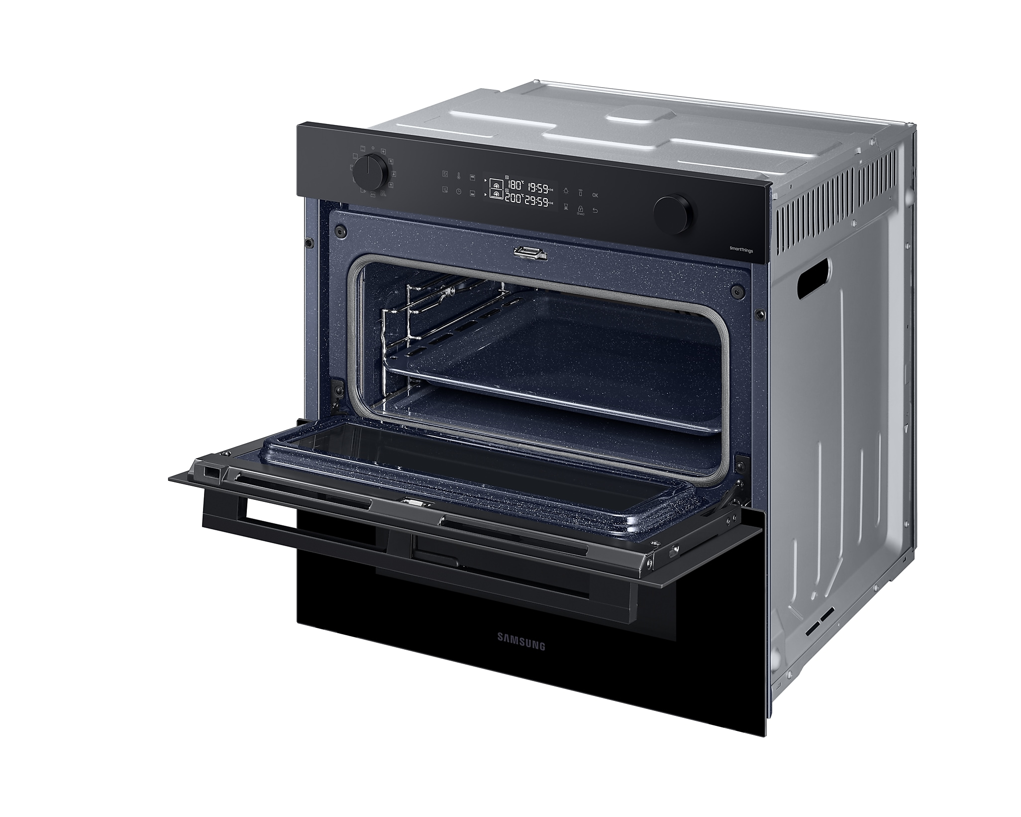Forno aperto con la porta e un pannello di controllo in alto. Il forno è nero.