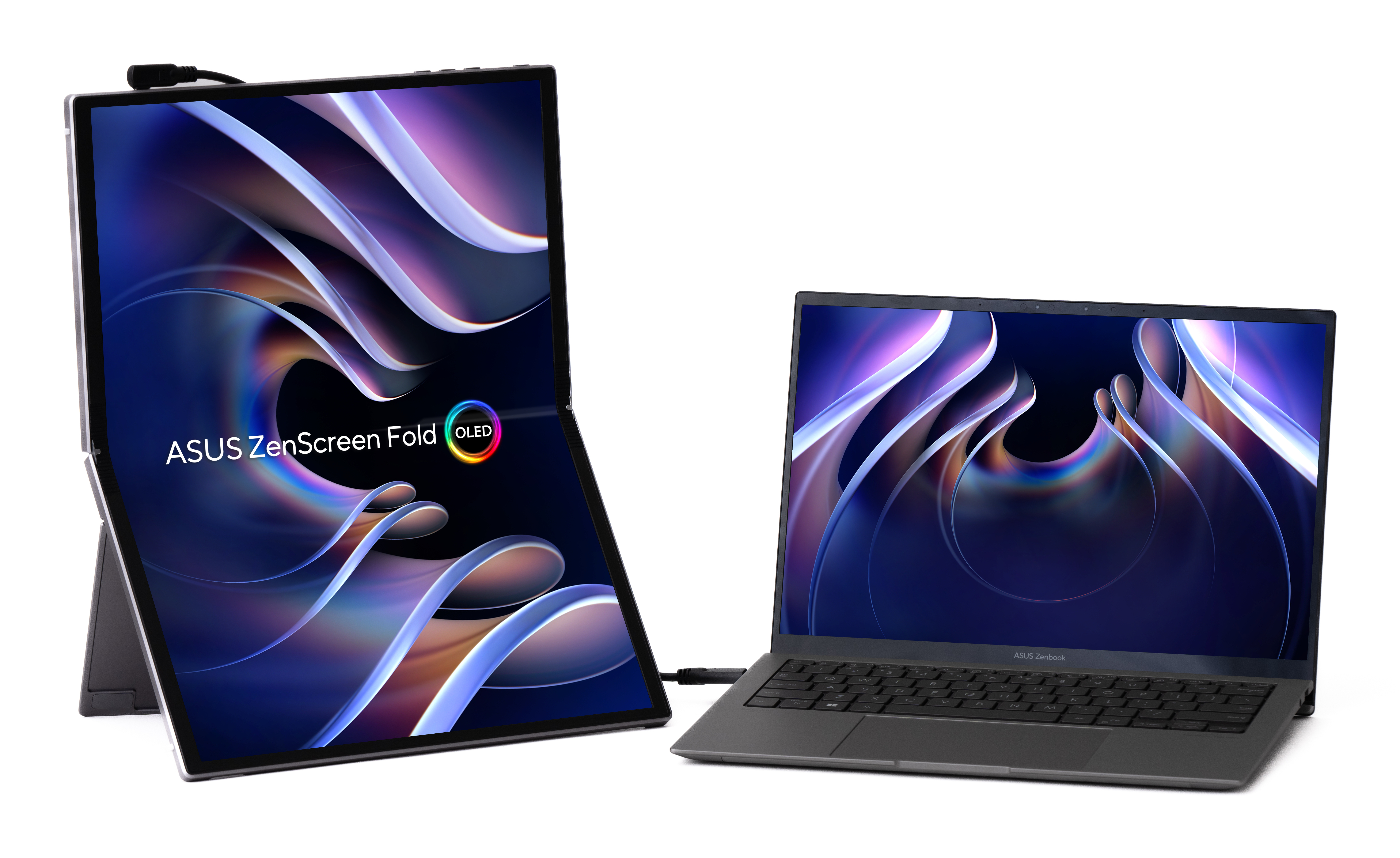 ASUS ZenScreen Fold OLED i laptop. Ekran wyświetla obraz i jest pochylony.