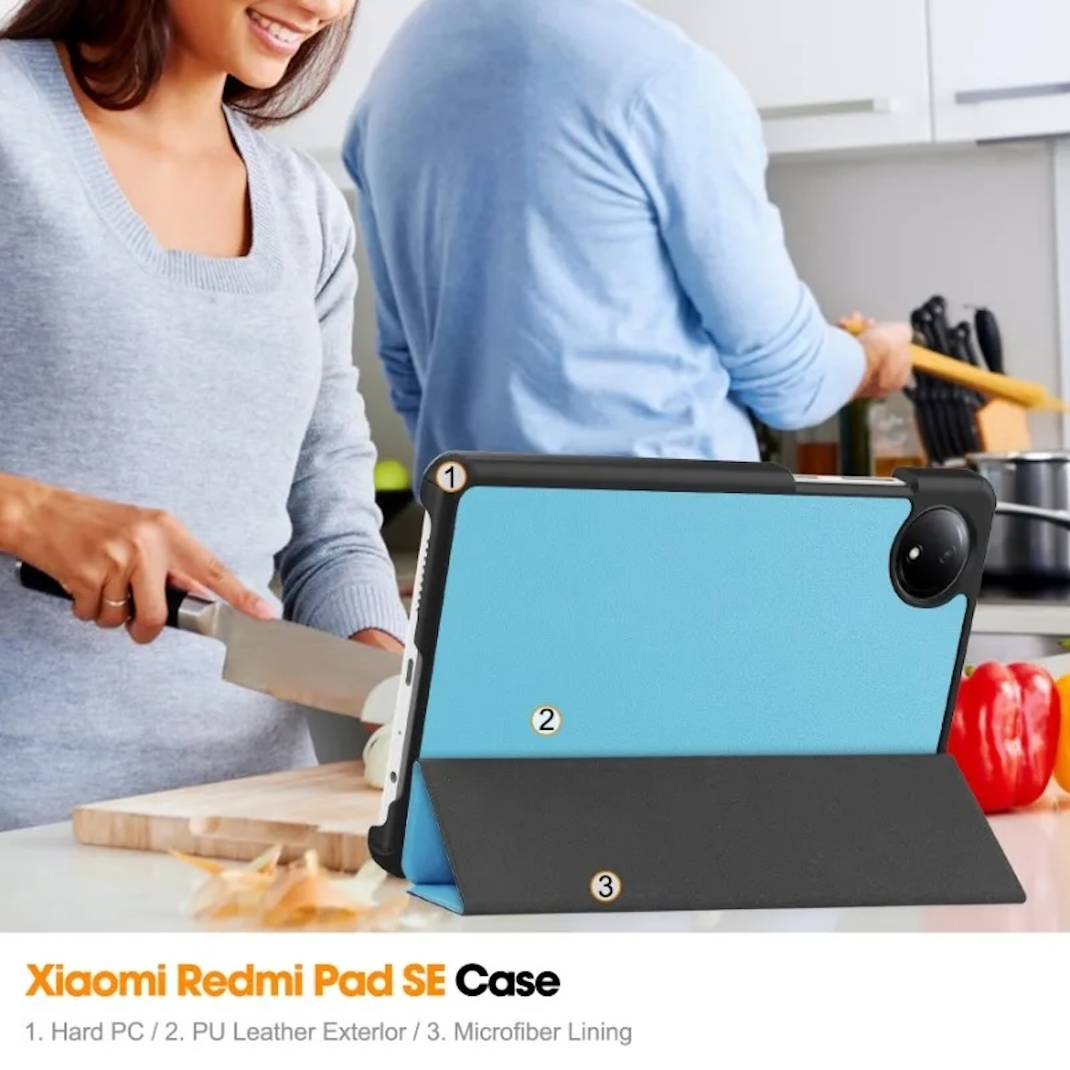 Funda para tableta con cubierta trasera azul, marco negro y cubierta plegable negra.