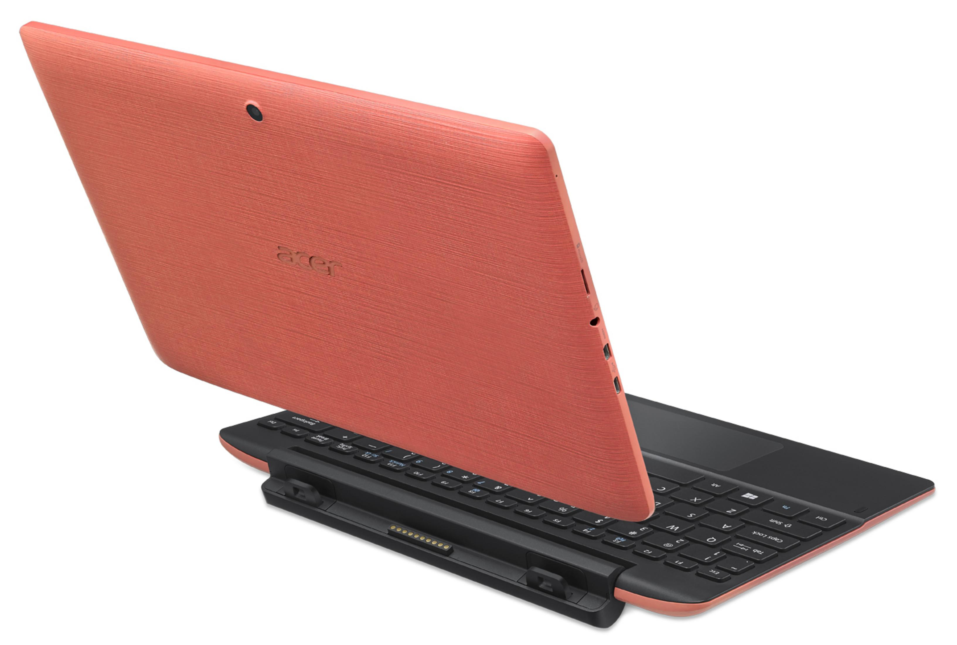 Korallenfarbenes Tablet und Tastatur-Set auf Weiß, abgewinkelt. Acer-Logo sichtbar.
