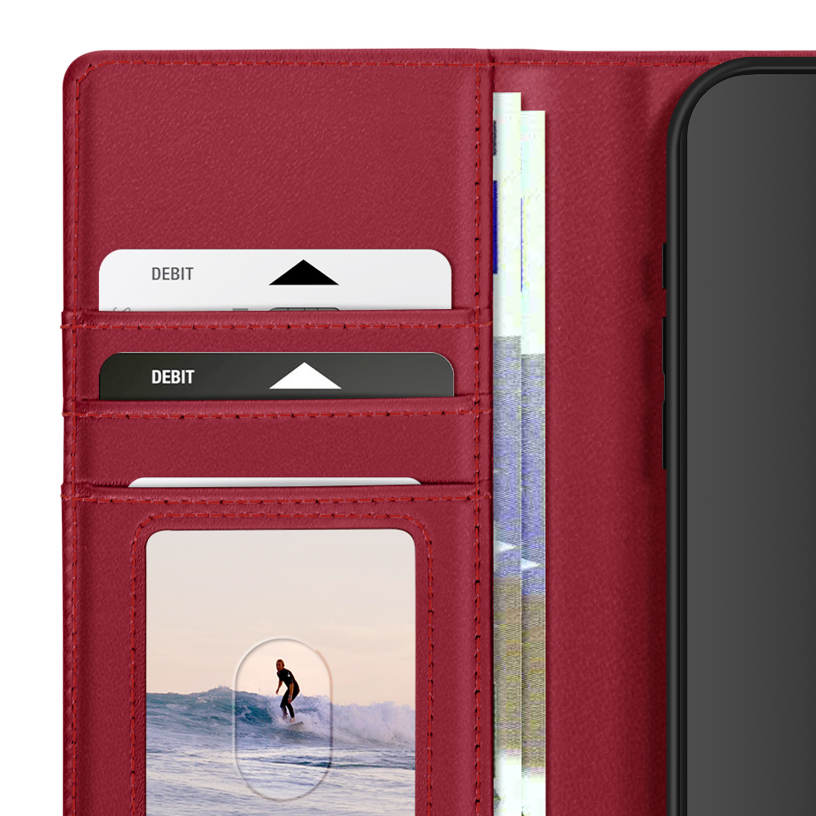 Custodia a portafoglio in pelle rossa con fessure per carte, carte di debito e una foto.