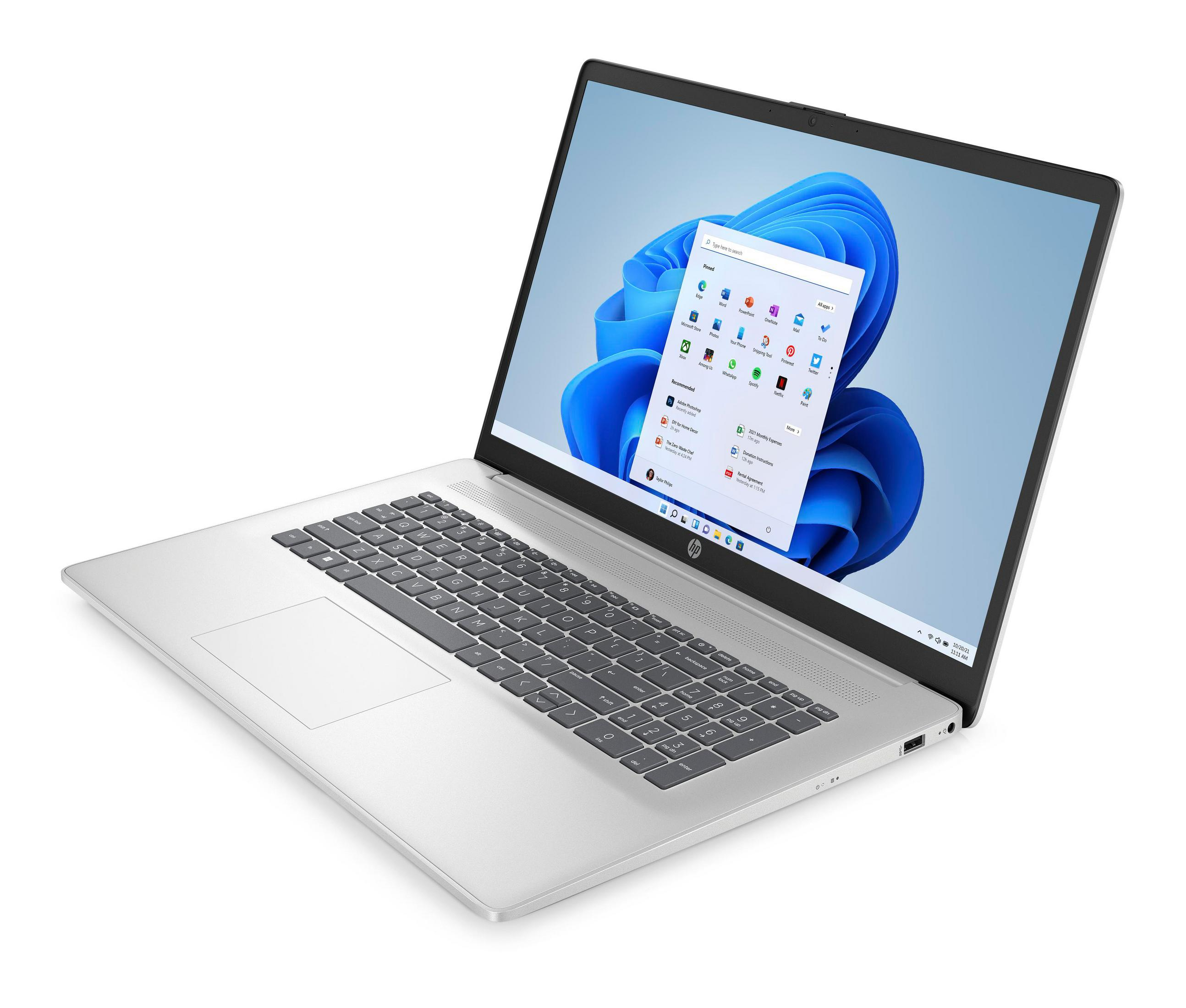 Silberner HP Laptop. Bildschirm zeigt Windows 11 Oberfläche mit App-Symbolen. Weißer Hintergrund.