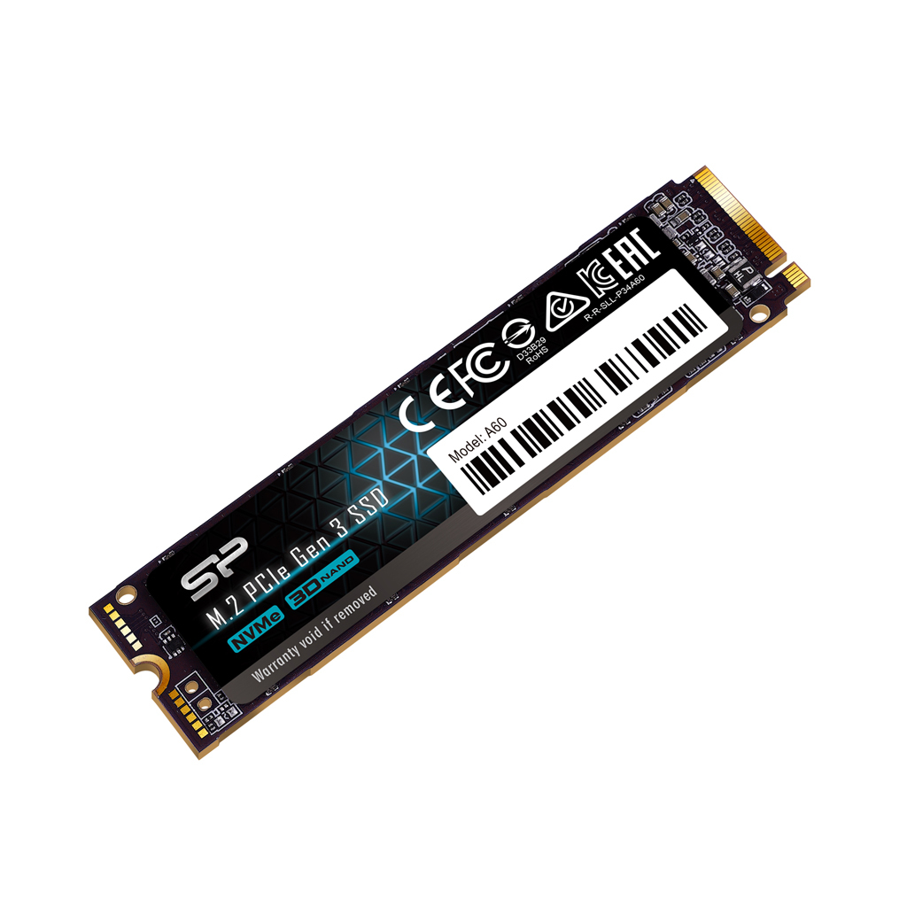 Un SSD SP M.2 PCIe Gen 3 negro sobre fondo blanco. Contiene marcas y texto como 'NVMe 3D NAND'.