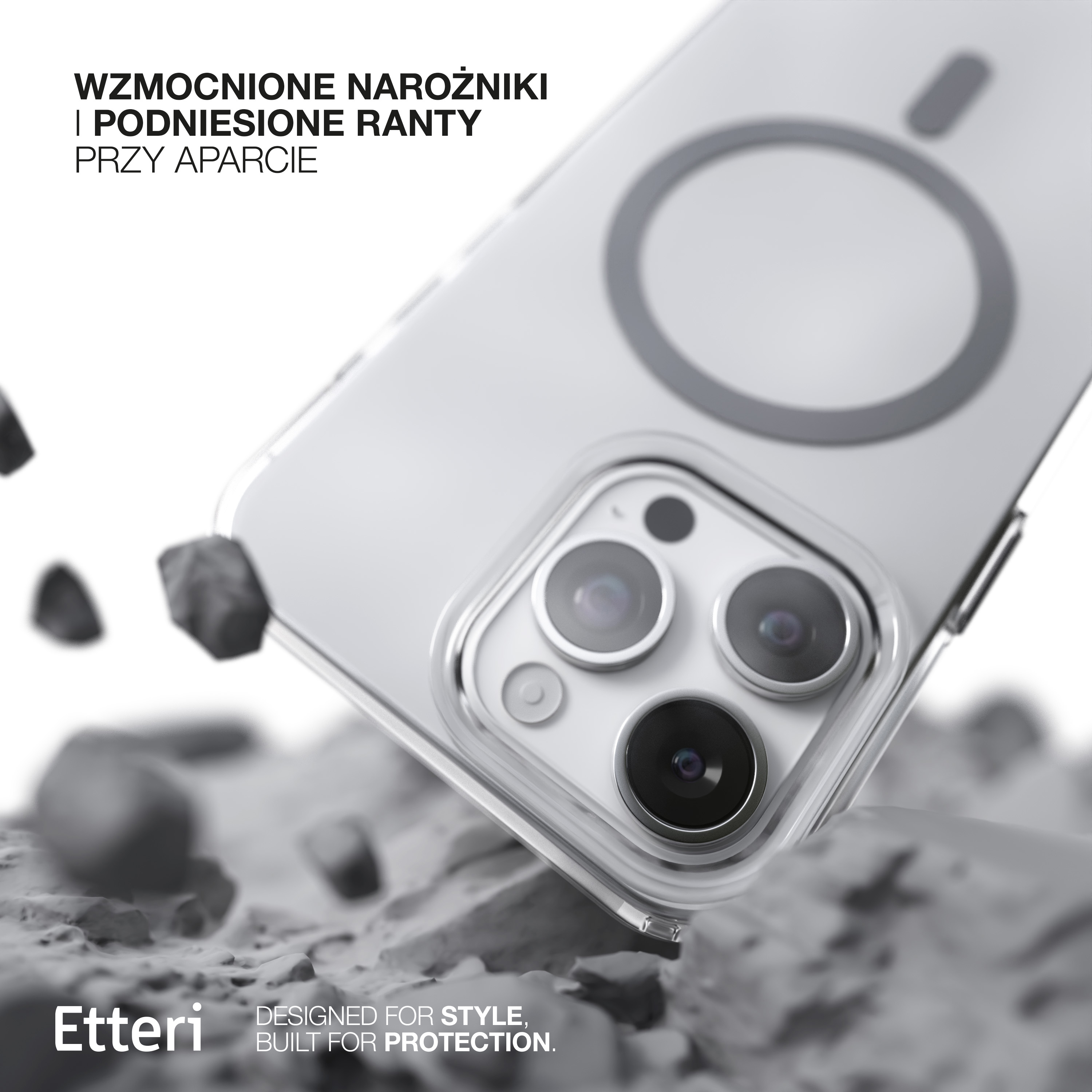 Un telefono in una custodia trasparente. La custodia ha un anello attorno alla fotocamera e il testo dice: Etteri.