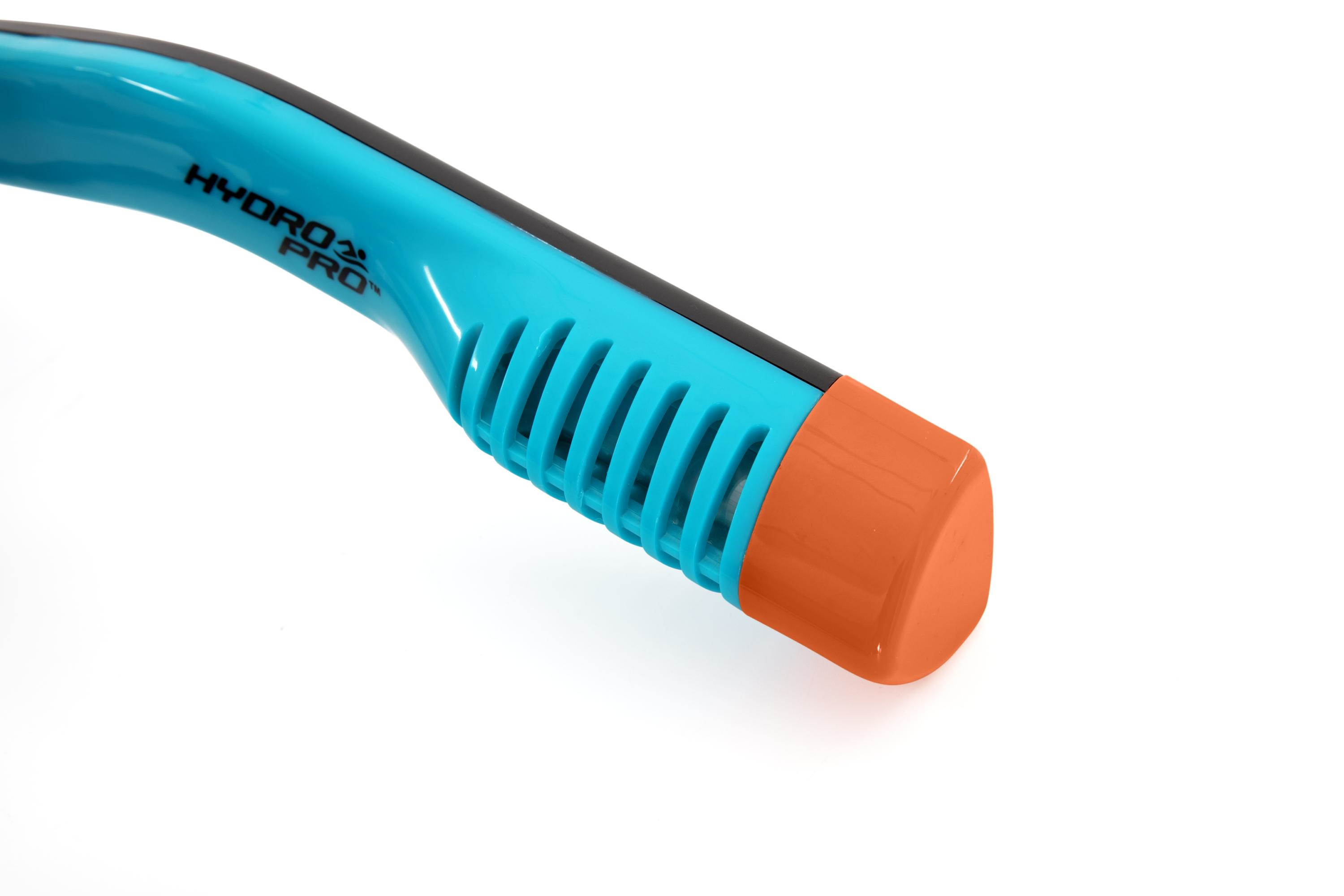 Czarny odbiornik satelitarny z zieloną pokrywą i wieloma portami wejściowymi.