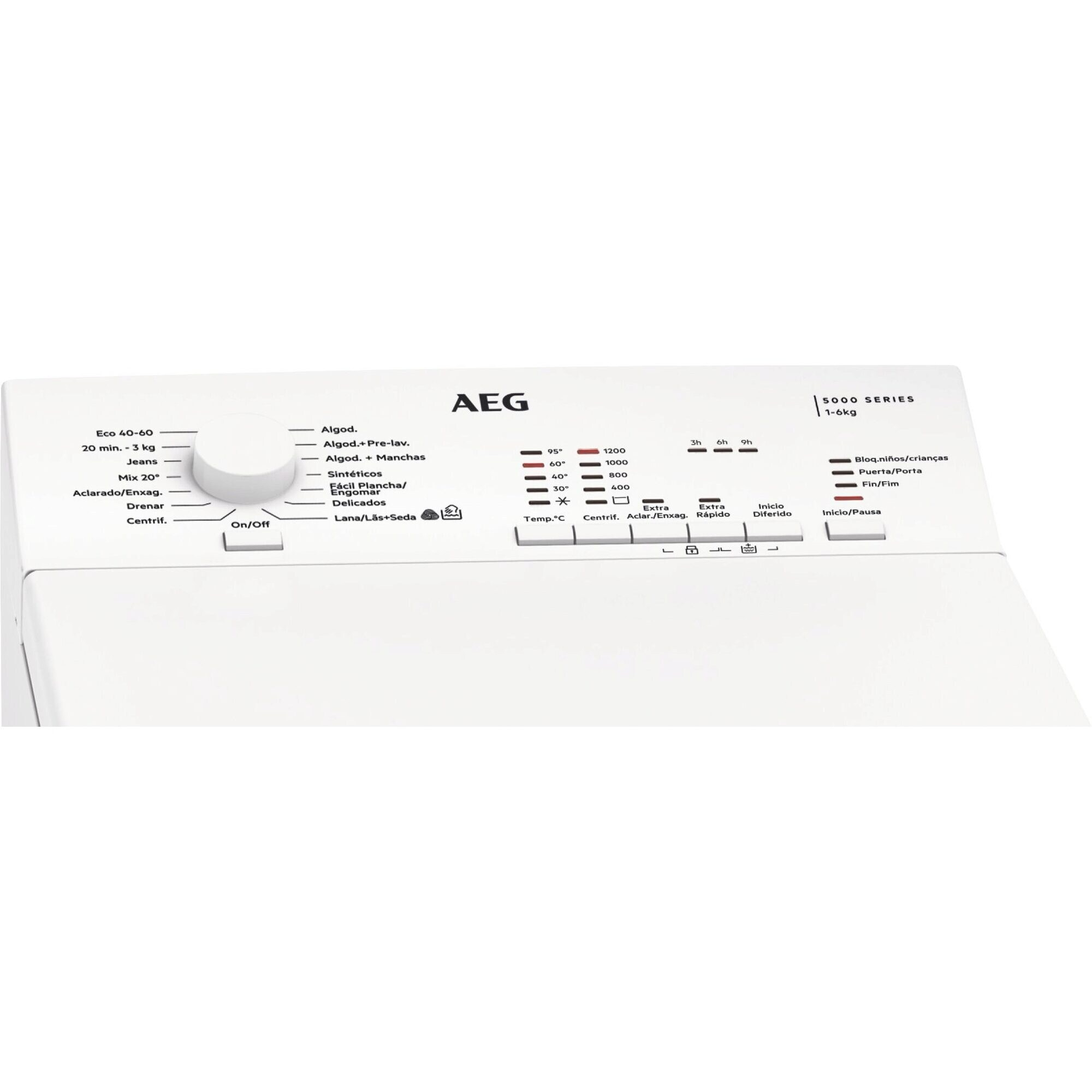 Pralka z panelem sterowania, ujęcie z bliska.