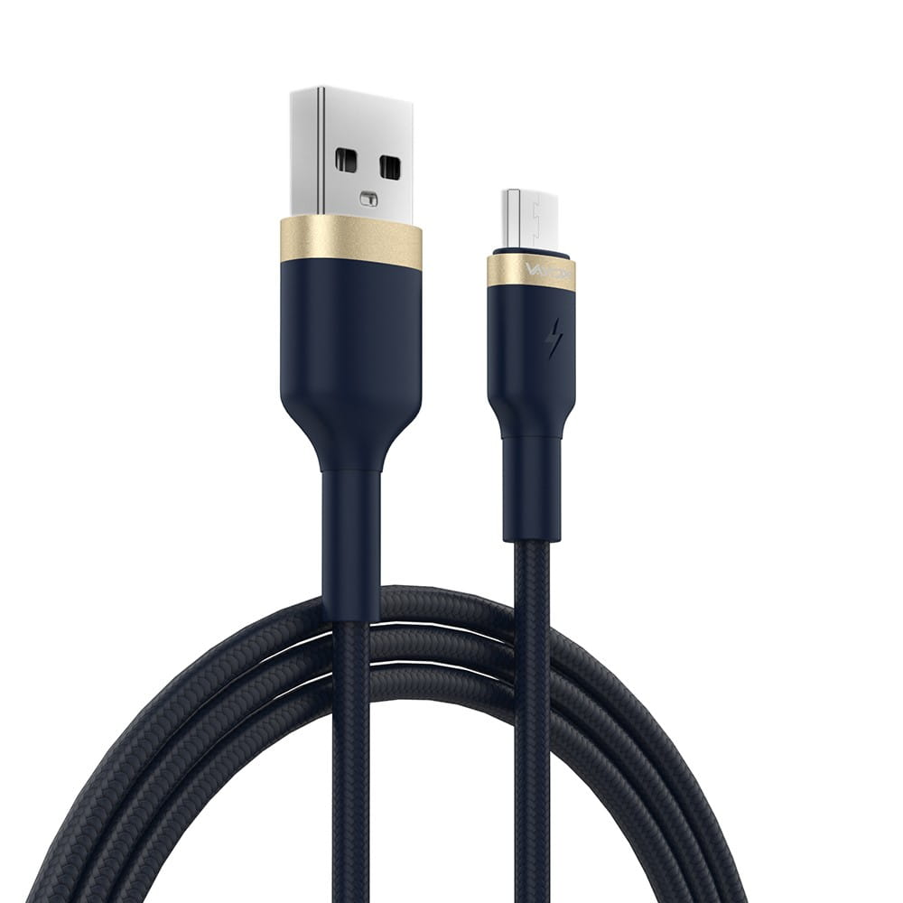 Ciemnoniebieski kabel USB do micro USB ze złotymi akcentami. Pleciony przewód.