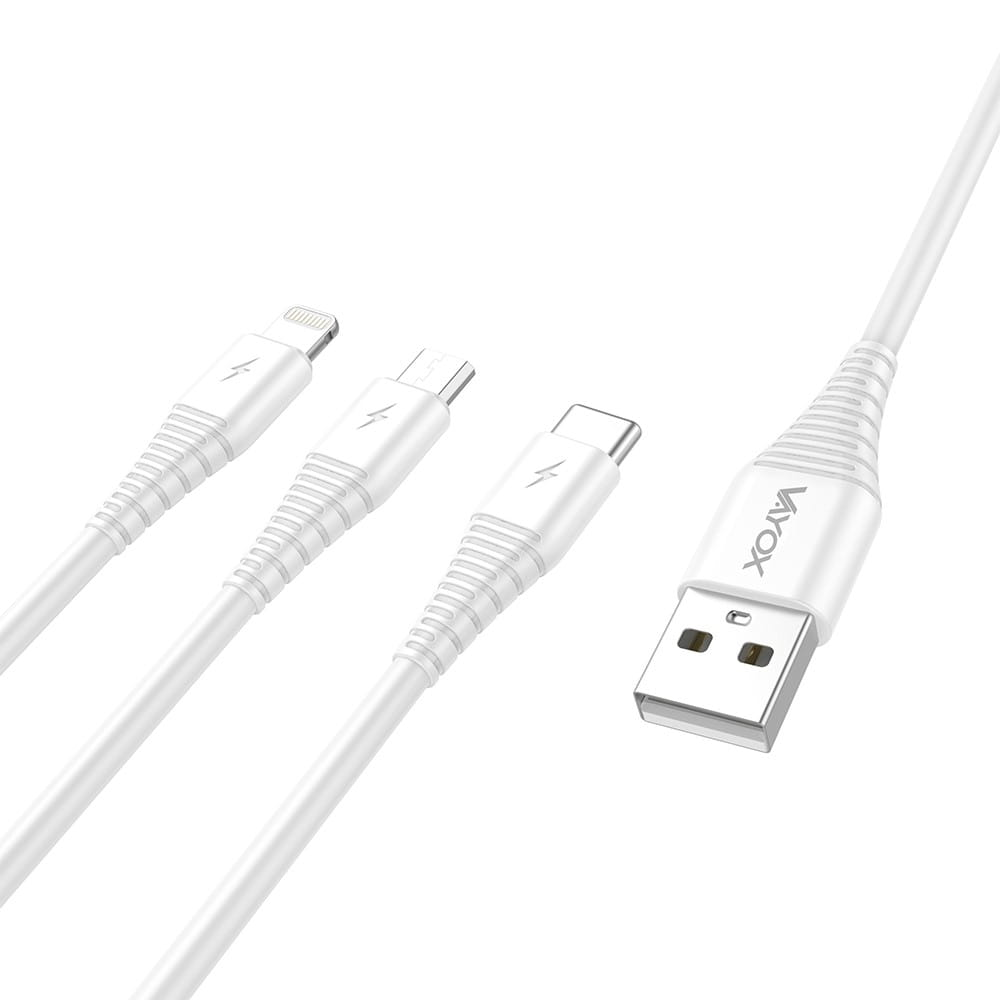 Białe kable ładujące z trzema różnymi złączami i białym kablem USB.