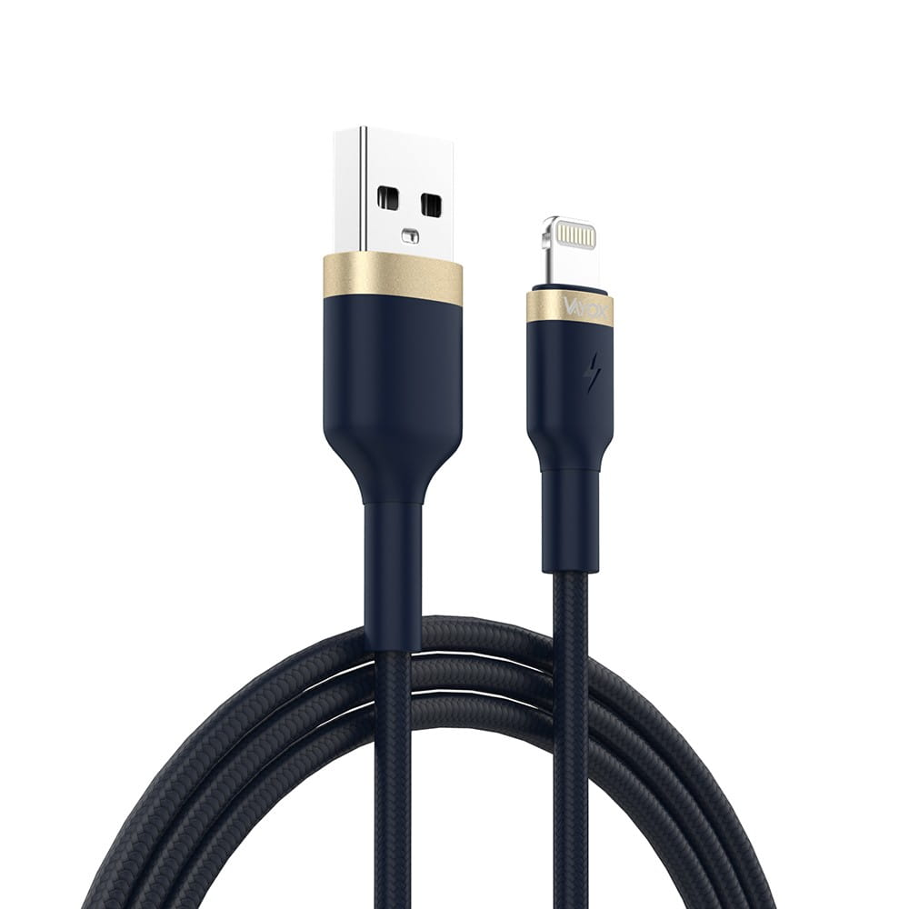 Kabel USB-C do Lightning. Kabel jest czarny ze złotymi akcentami, końce skierowane do góry.