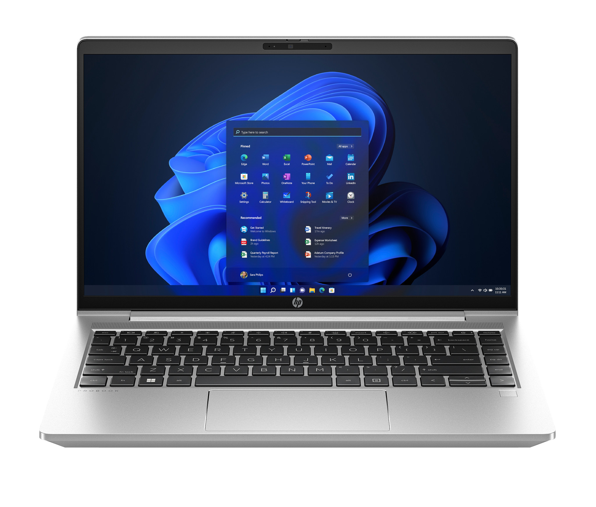 Laptop HP argento aperto, mostra un desktop Windows con sfondo blu scuro.