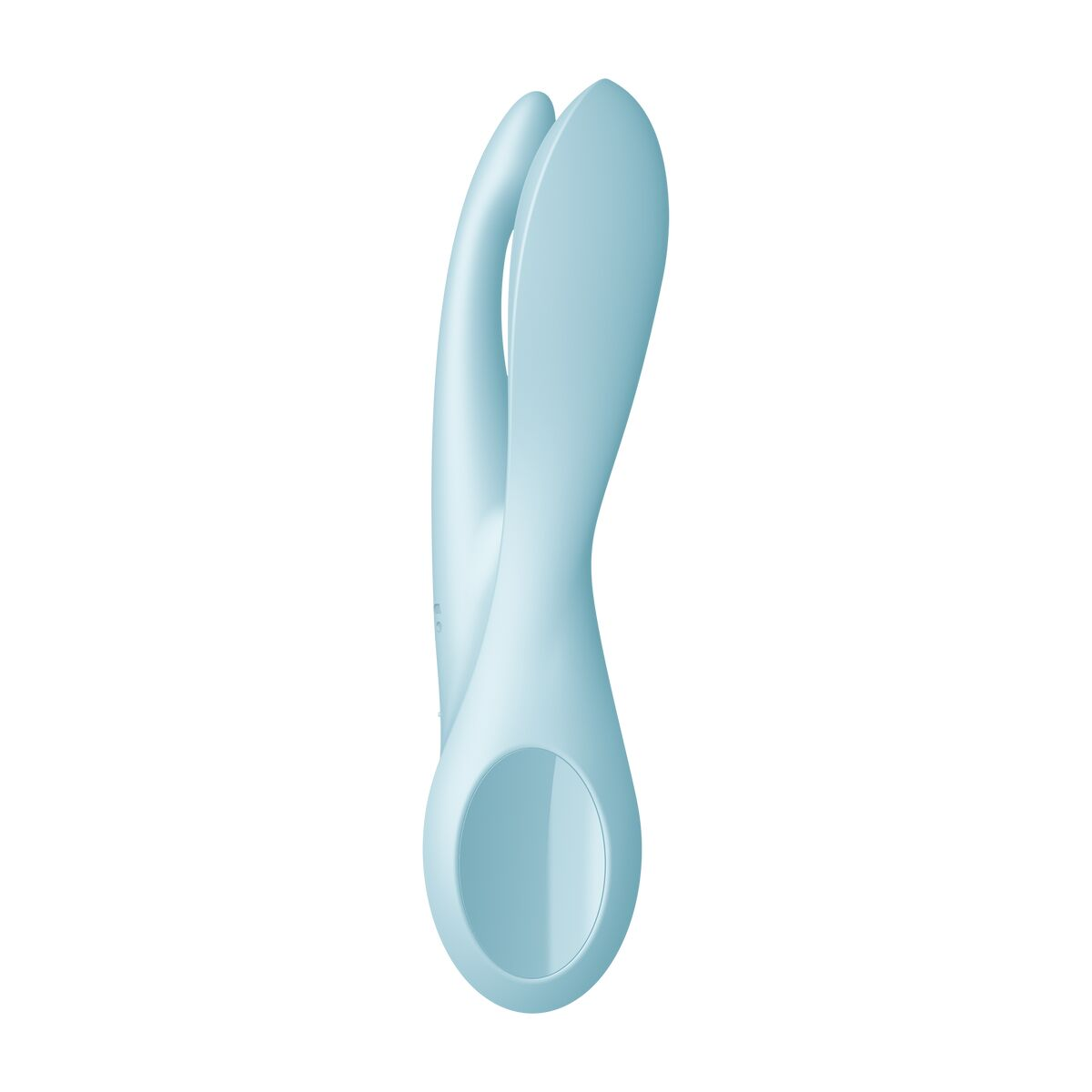 Un vibrador azul claro sobre un fondo blanco. Tiene un diseño curvo con un agujero en la base.