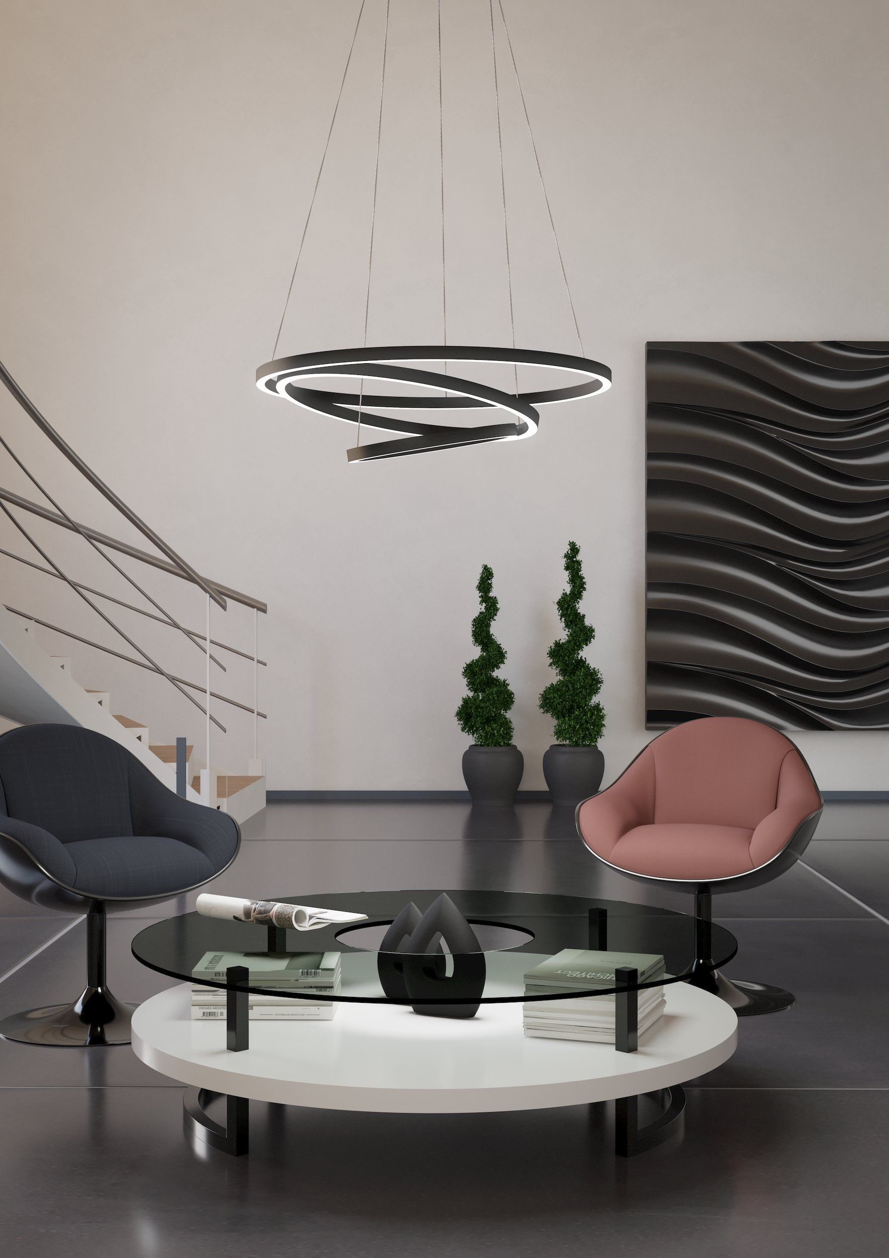 Modernes Wohnzimmer mit Kronleuchter und zwei Sesseln. Ein runder Couchtisch in der Mitte.