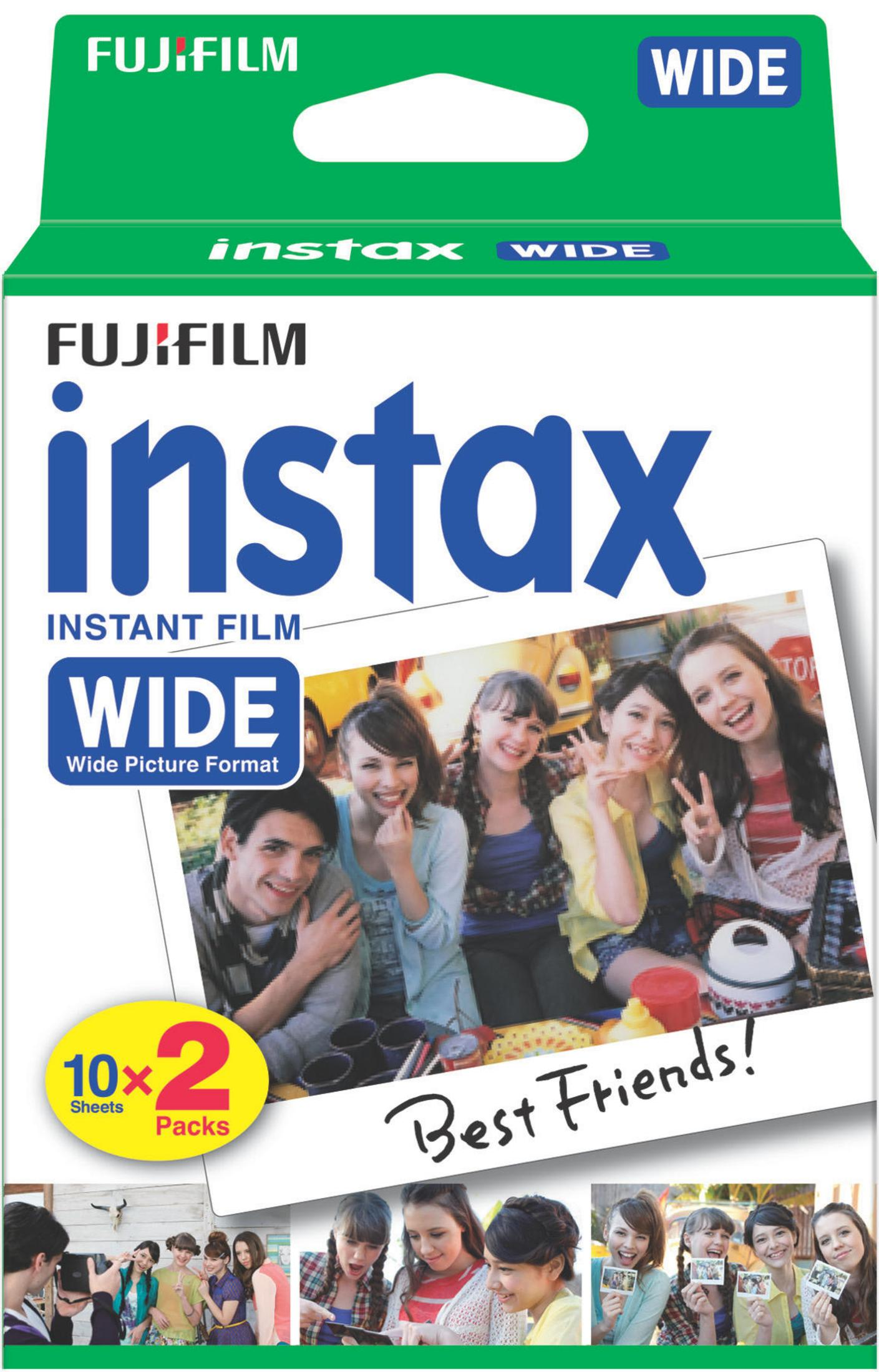Eine Fujifilm Instax Wide Sofortbildfilm-Verpackung mit einer Gruppe lächelnder Freunde.