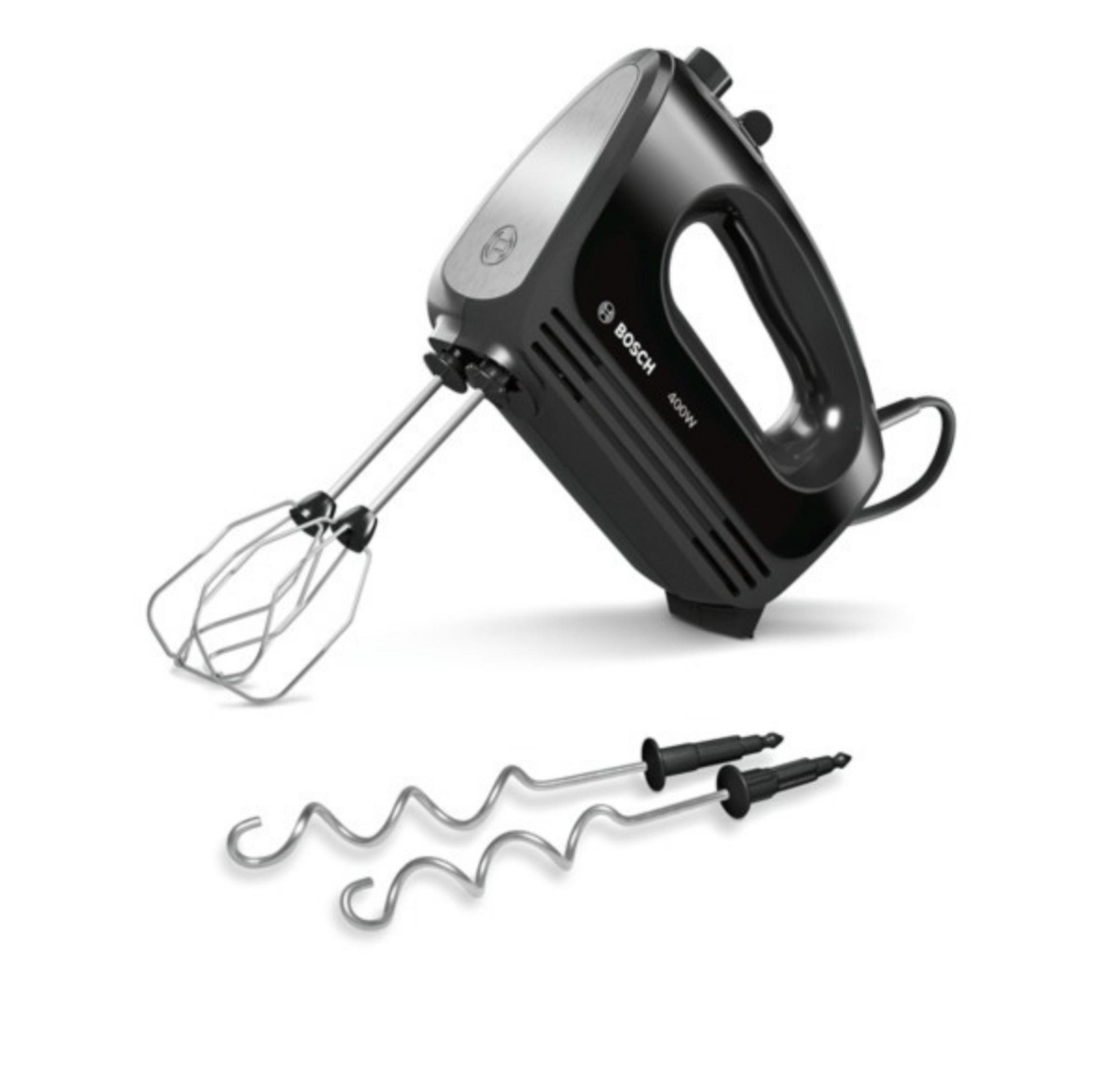 Schwarzer Bosch Handmixer mit Chrom-Schlägern und extra Schlägern.